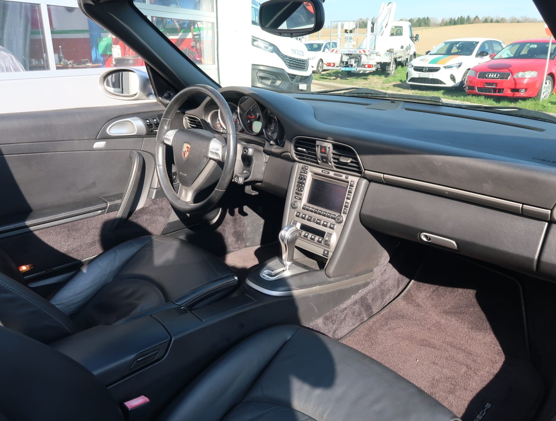 PORSCHE 911 Carrera 3.6 Cabriolet-image-21