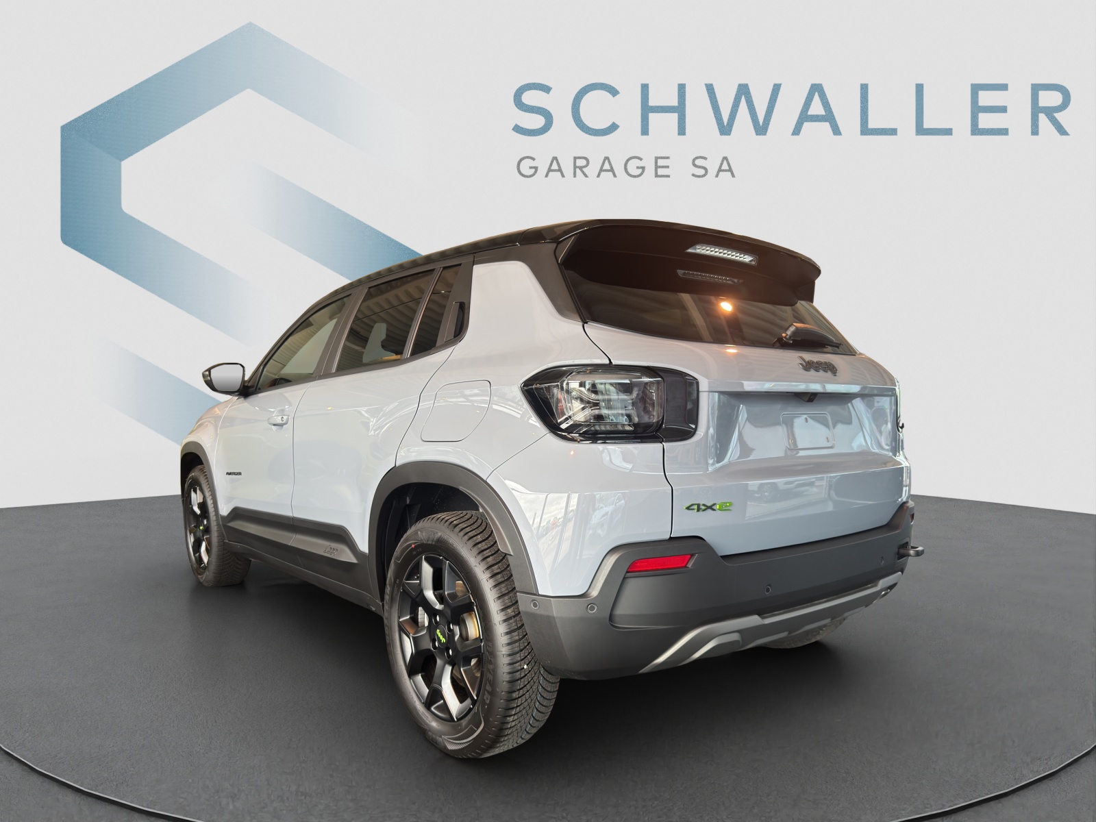 JEEP AVENGER 1.2 MHEV Overland 4-image-5