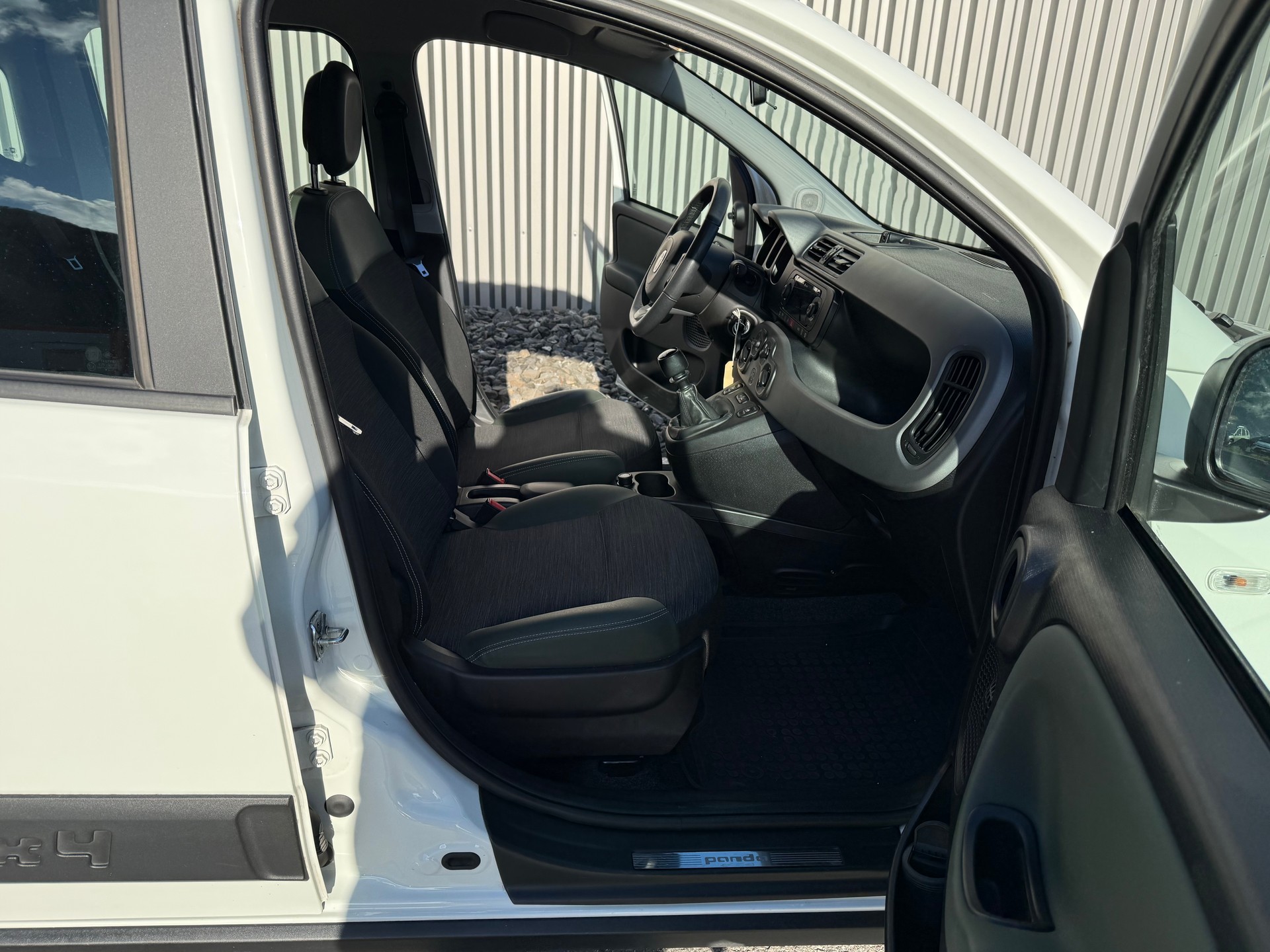 FIAT Panda 0.9 Twinair Turbo Climbing 4x4-image-21