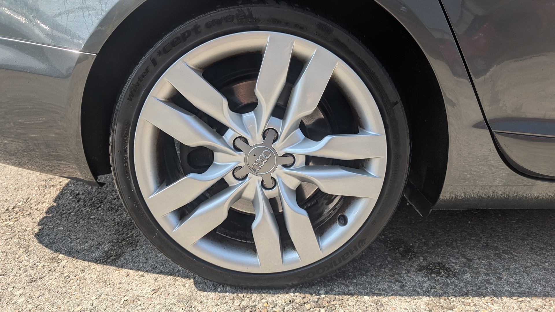 AUDI S6 Avant 5.2 V10 quattro tiptronic-image-11