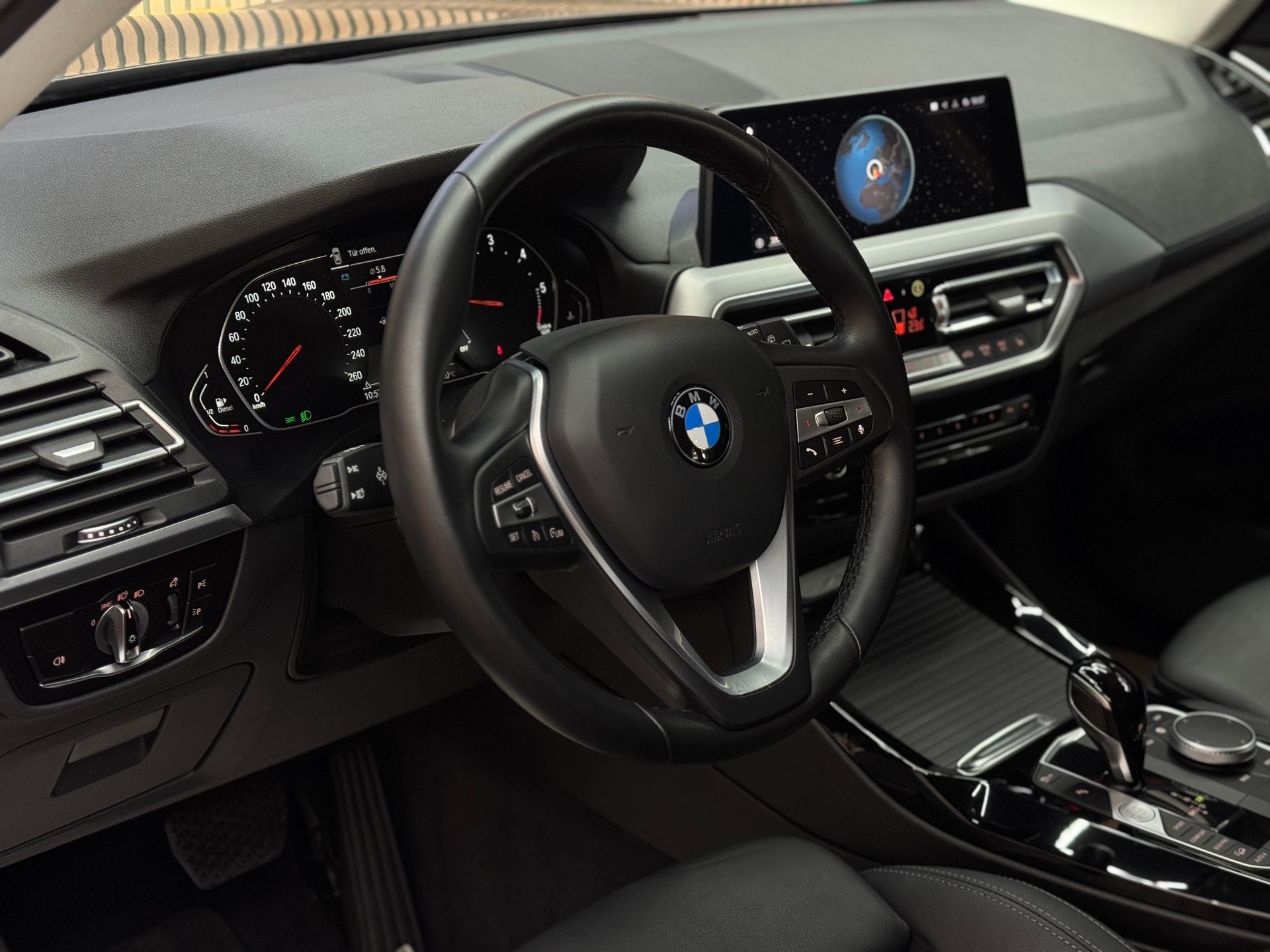 BMW X3 20d xDrive *ab CHF 319.-/ Monat*-image-9