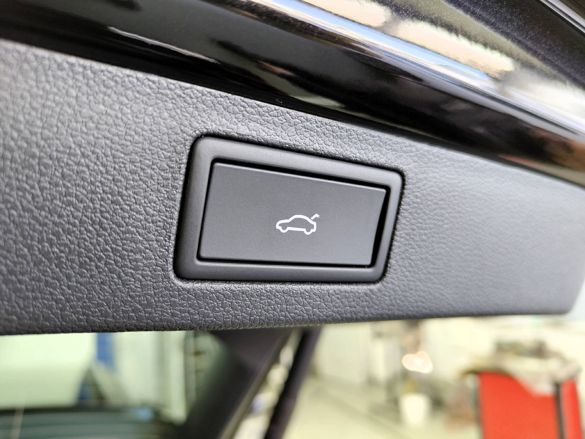 SKODA Kamiq 1.5 TSI Monte Carlo DSG-image-13