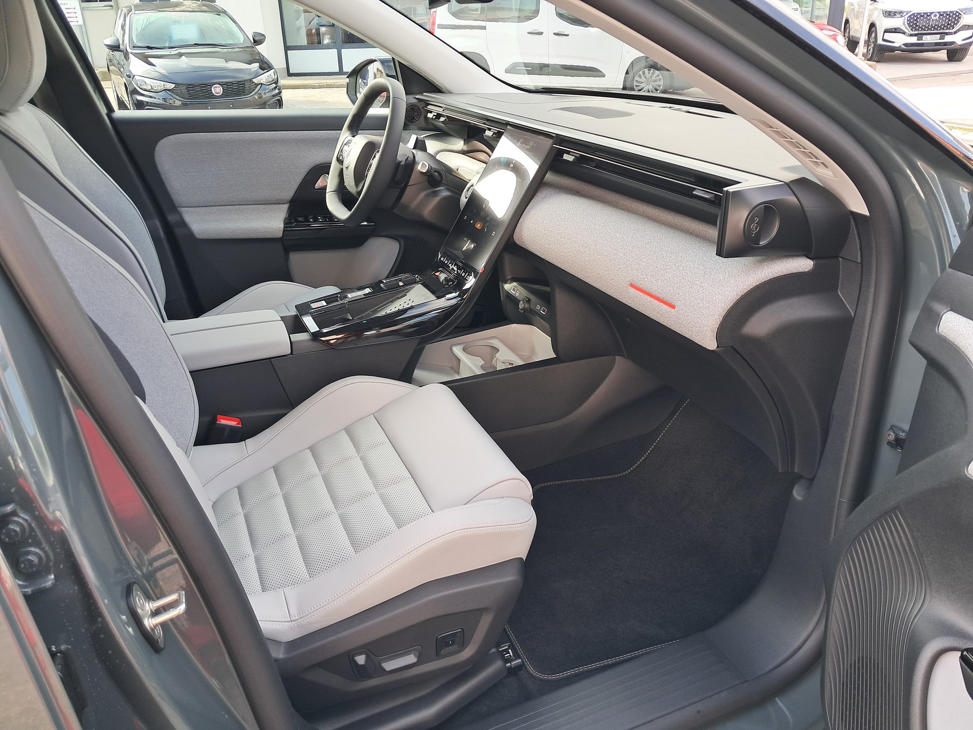 CITROEN C5 Aircross Plug-In Hybrid MAX-image-8