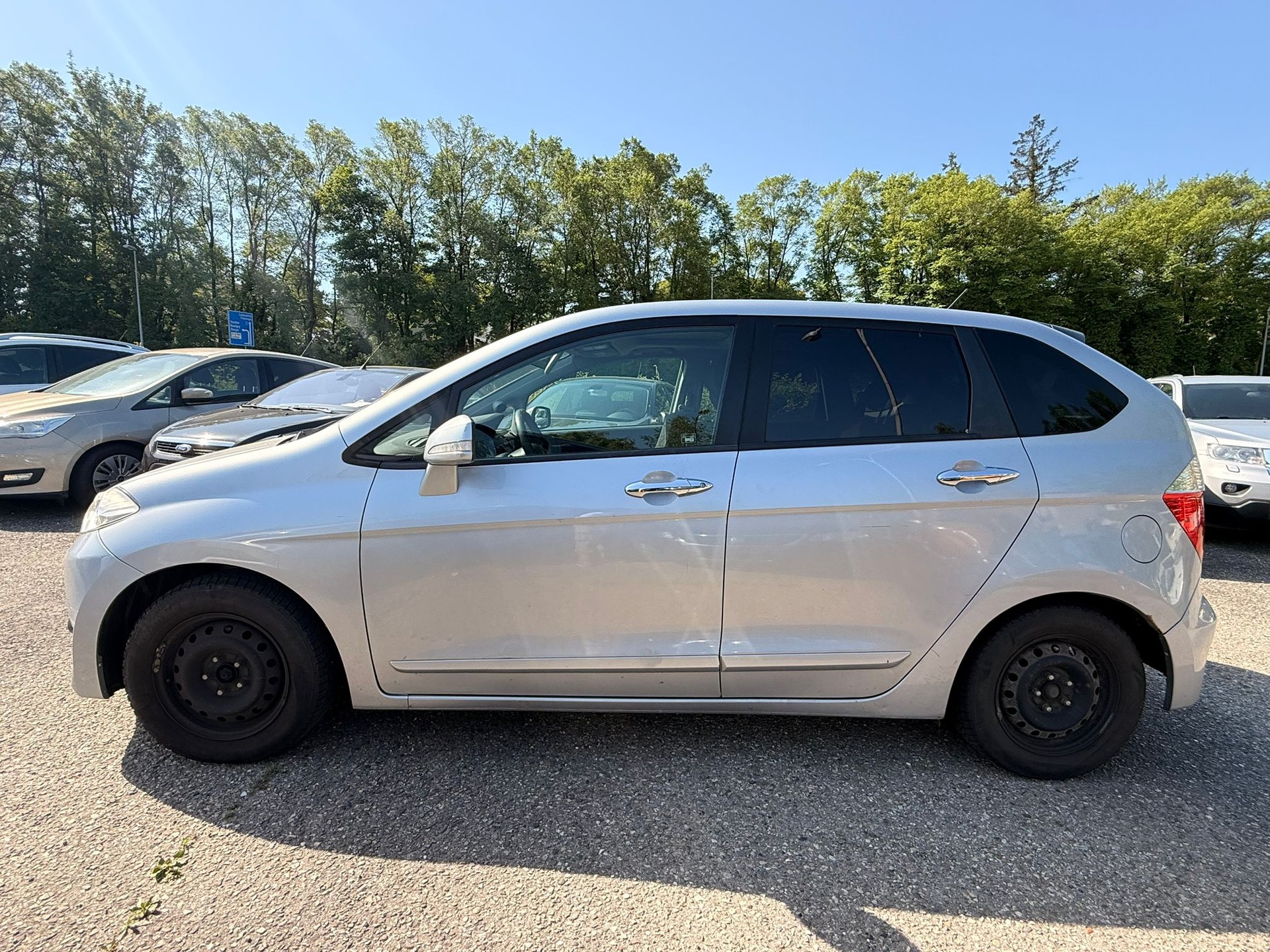 HONDA FR-V 2.0 Comfort-image-6