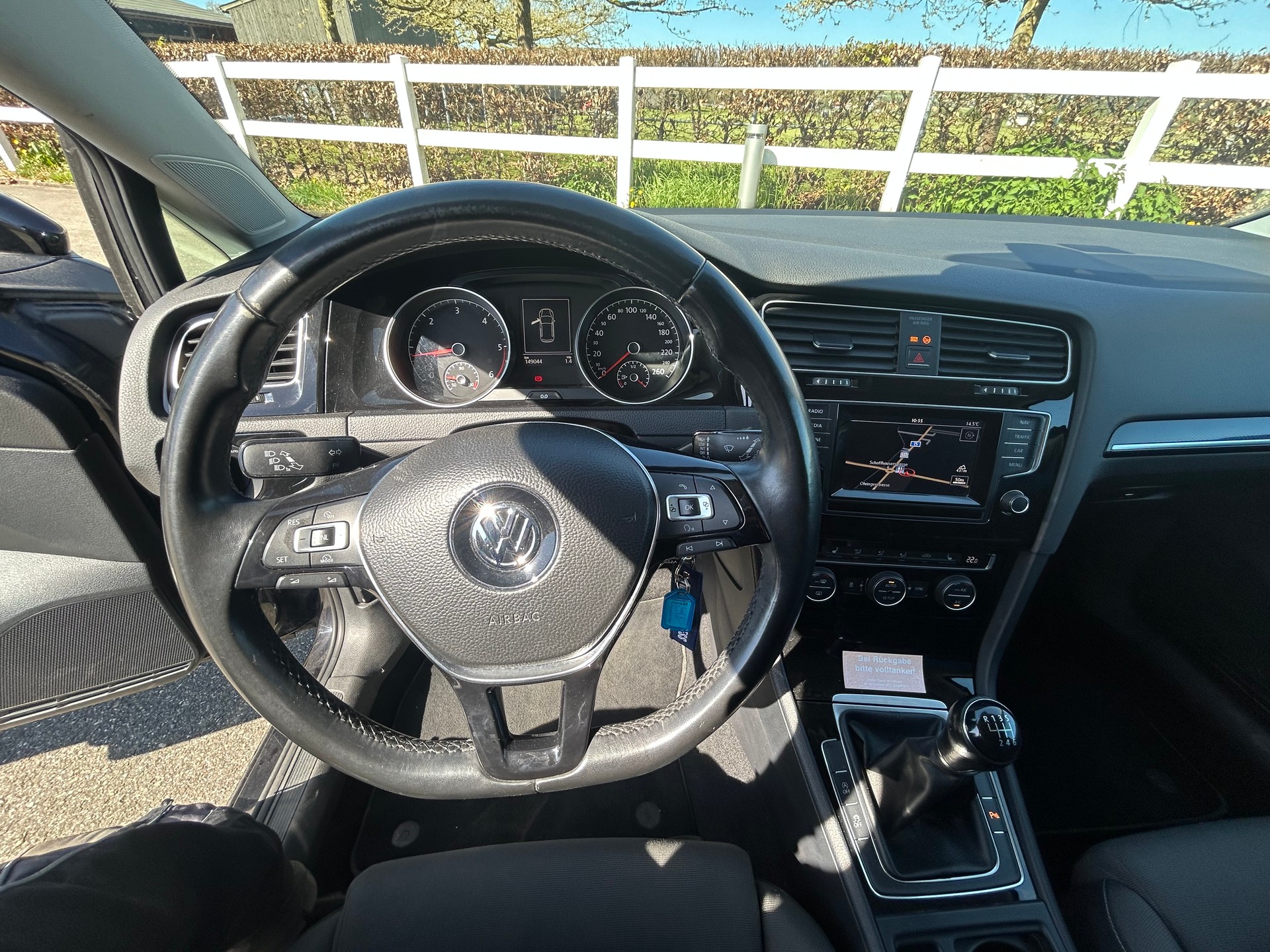 VW Golf 2.0 TDI Highline-image-10