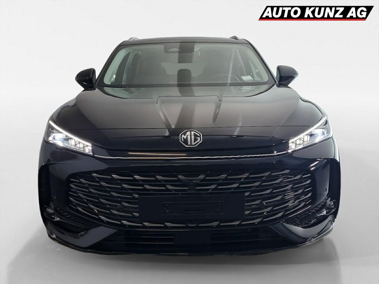 MG MG HS 1.5 T PHEV Luxury-showroom-element-2