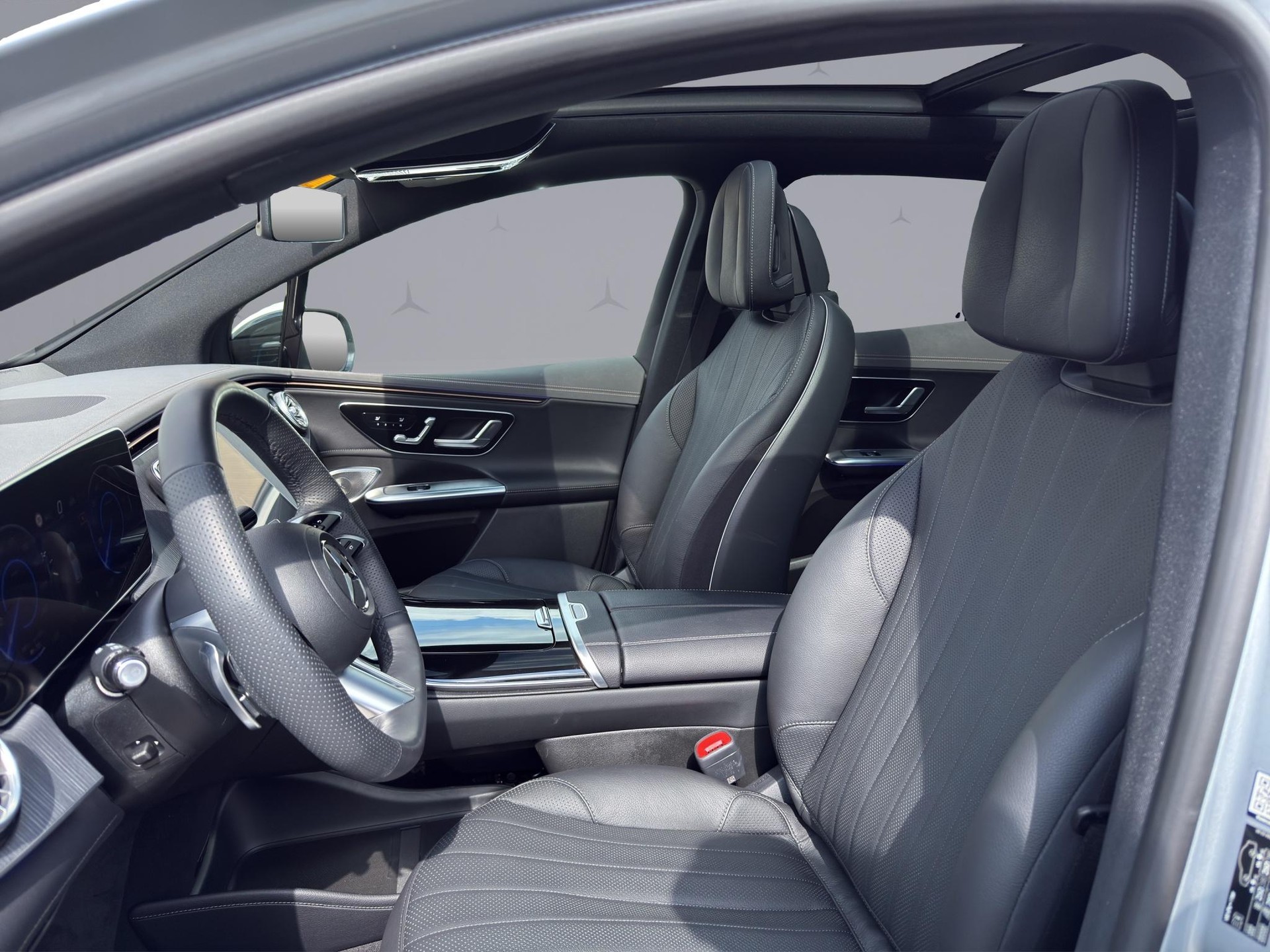 MERCEDES-BENZ EQE 350 Excellence AMG Line 4matic-image-7