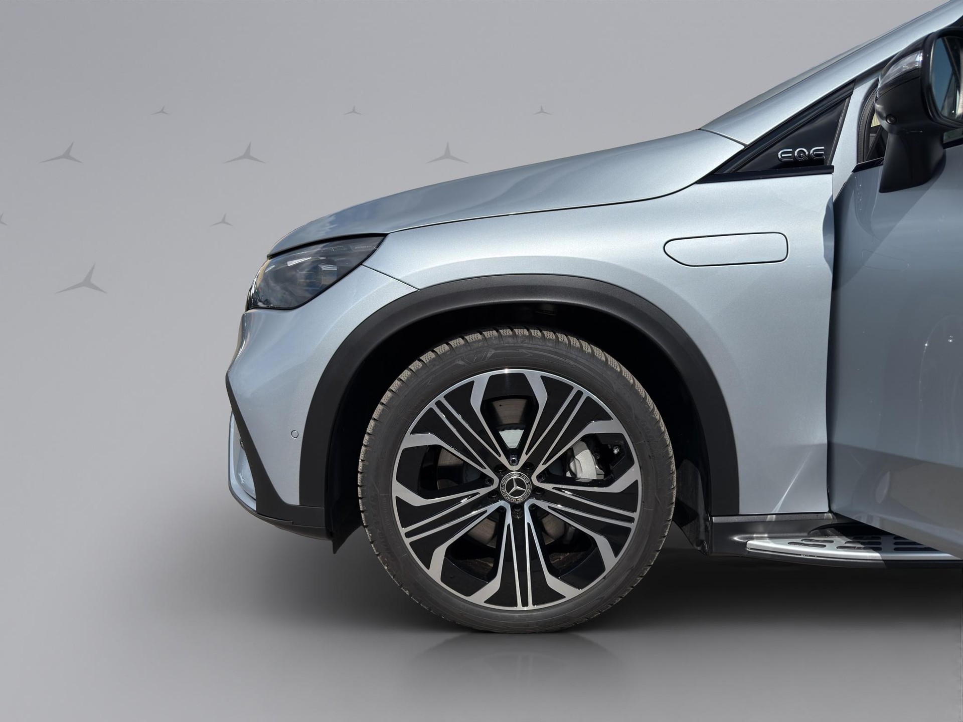 MERCEDES-BENZ EQE 350 Excellence AMG Line 4matic-image-15