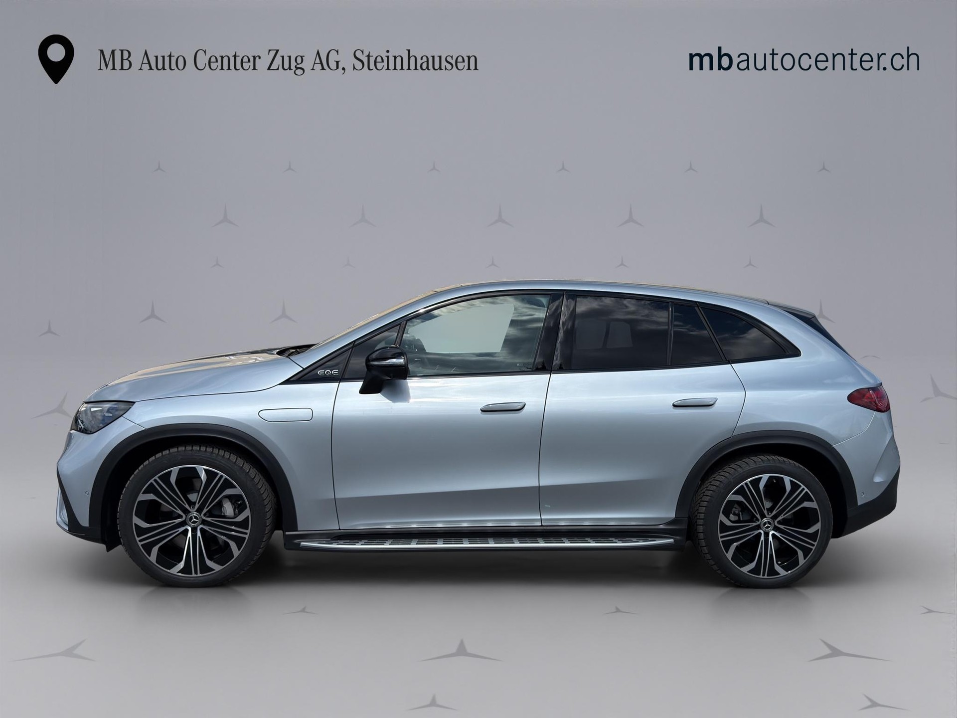 MERCEDES-BENZ EQE 350 Excellence AMG Line 4matic-showroom-element-1