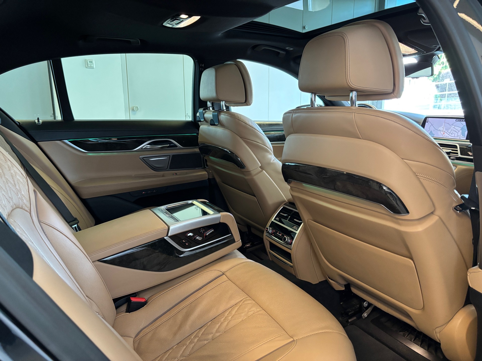 BMW 730d M Sport xDrive Steptronic-image-9