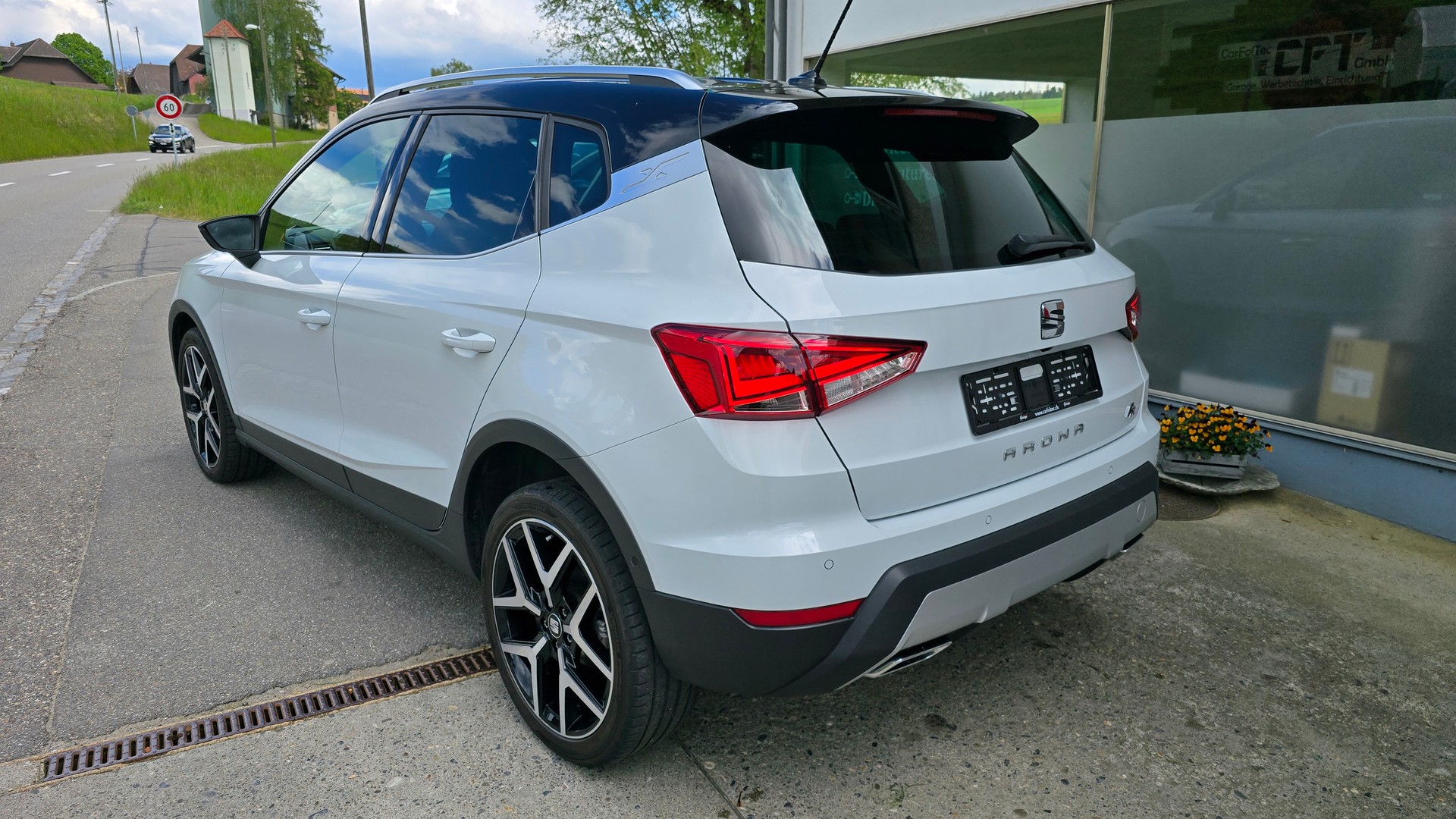 SEAT Arona 1.0 TSI Eco DSG FR-image-4