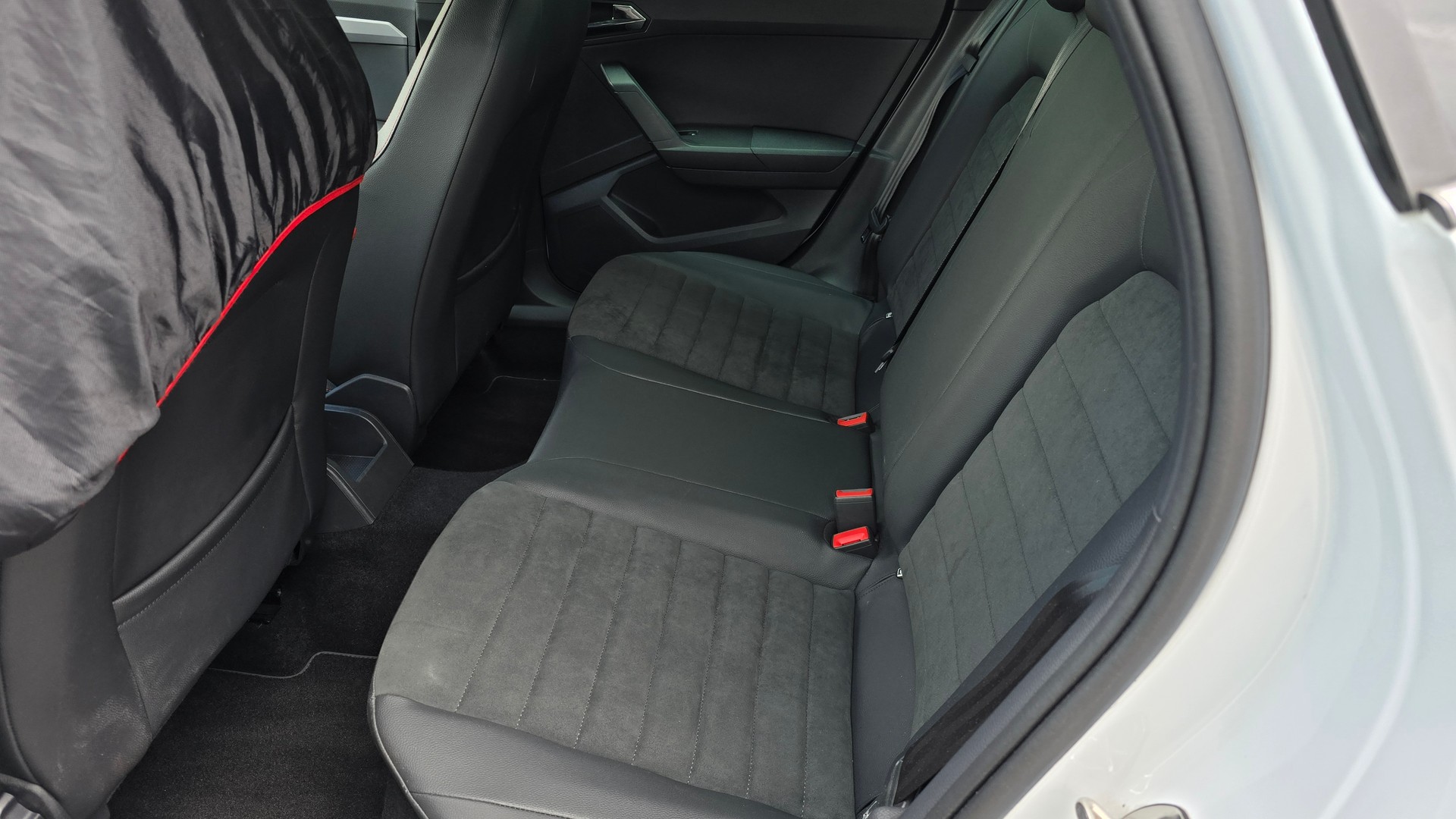 SEAT Arona 1.0 TSI Eco DSG FR-image-7