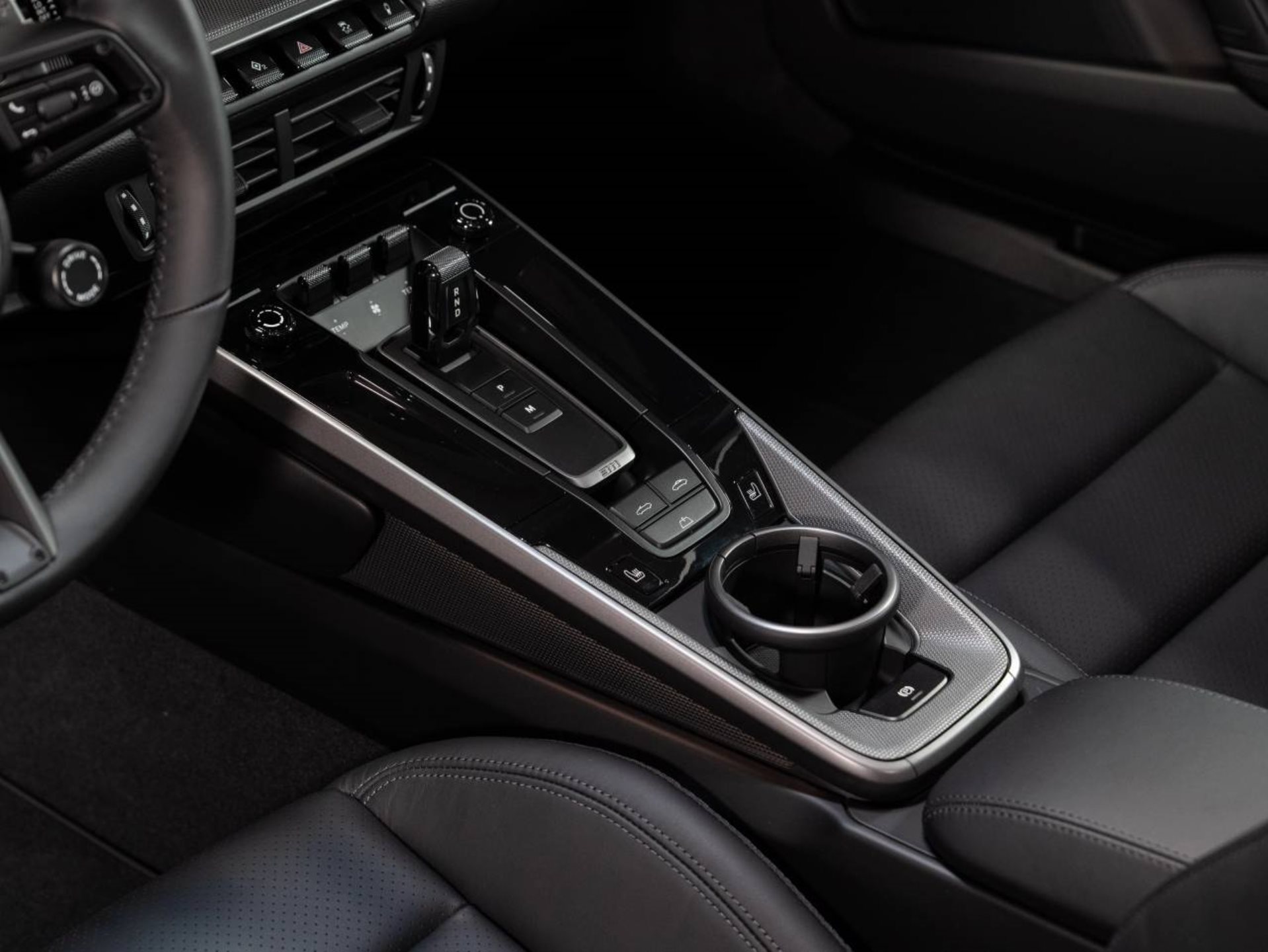 PORSCHE 911 Carrera Cabriolet-image-14