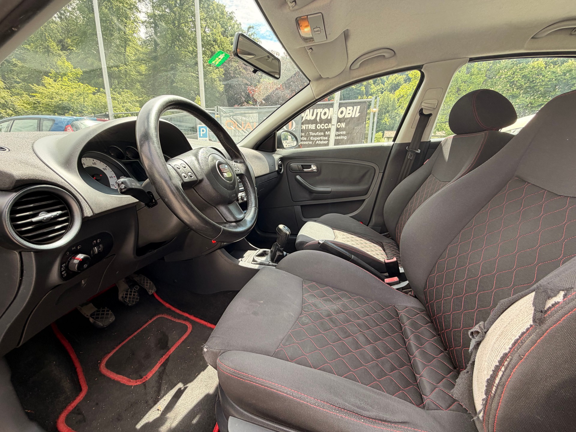 SEAT Ibiza 1.6 16V Sport-image-8