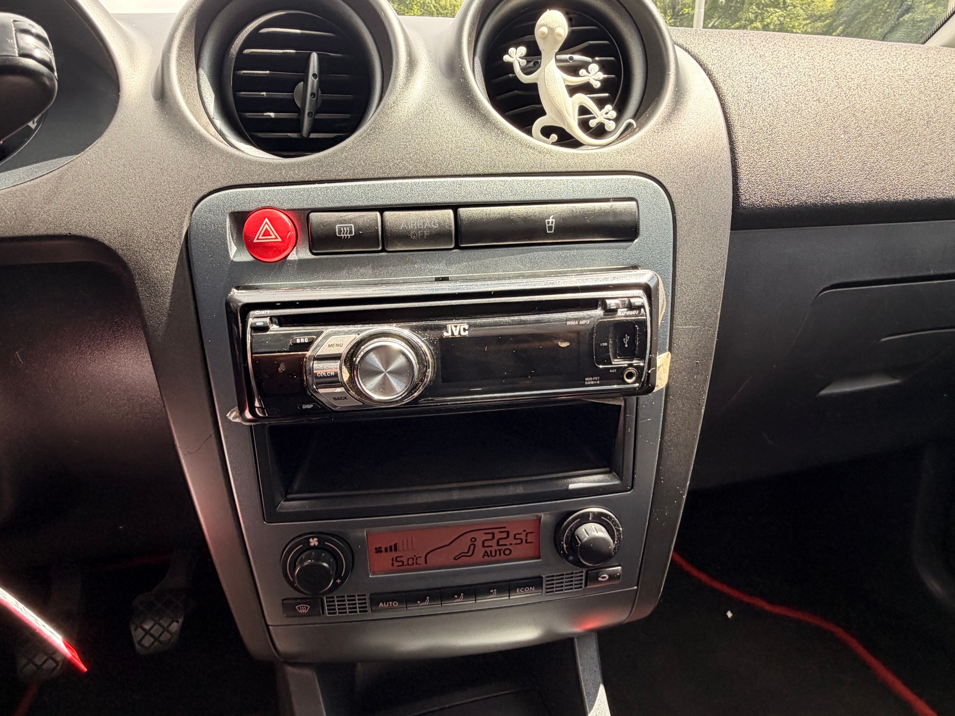 SEAT Ibiza 1.6 16V Sport-image-23