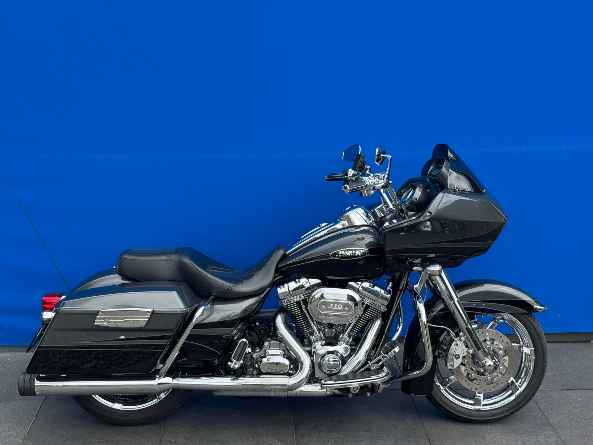 HARLEY-DAVIDSON FLTRXSE Road Glide Custom ABS CVO-image-15