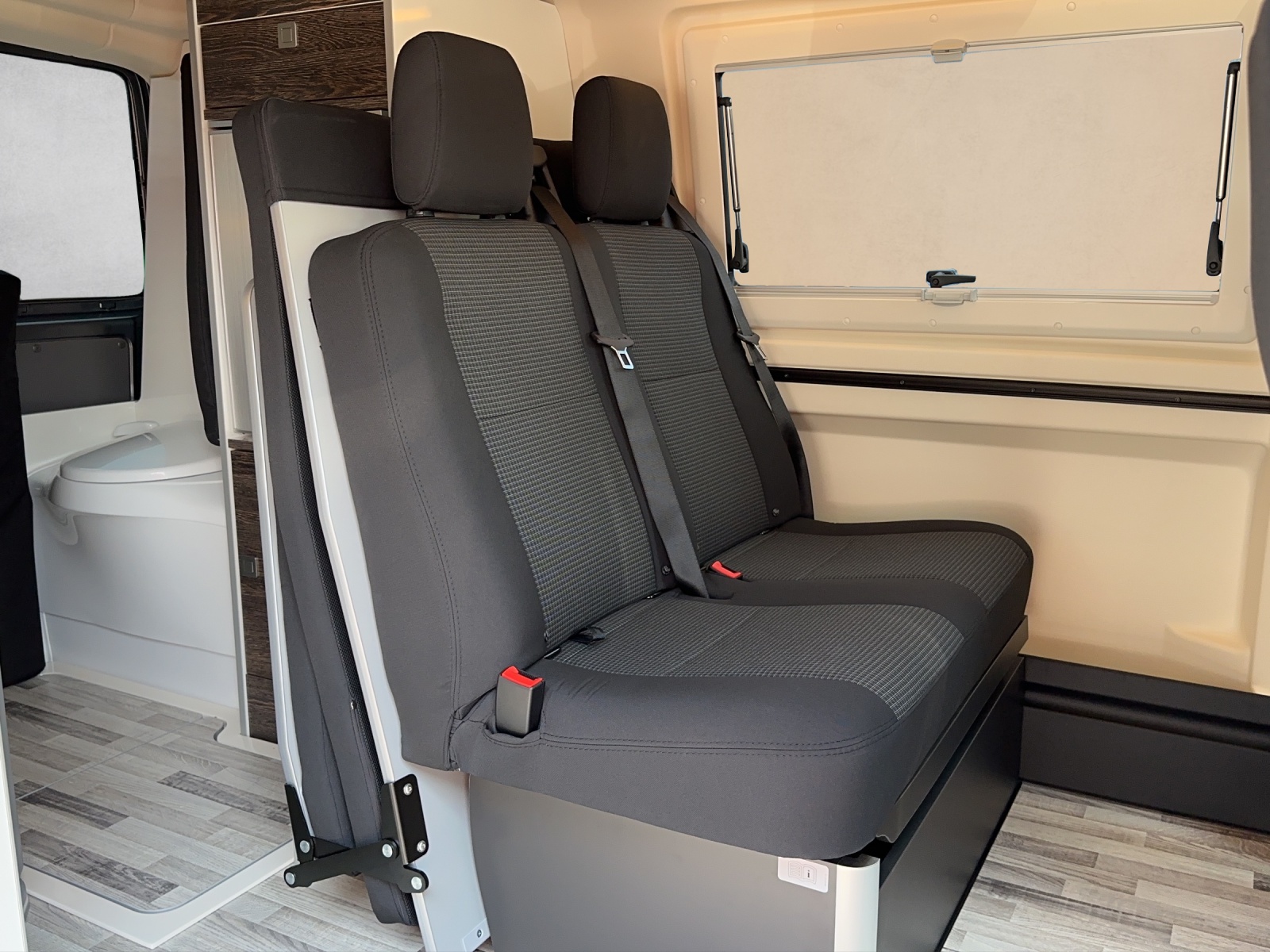 VW Westfalia Club Joker City 2.0TDI 4 Motion DSG * ähnlich California *-image-9
