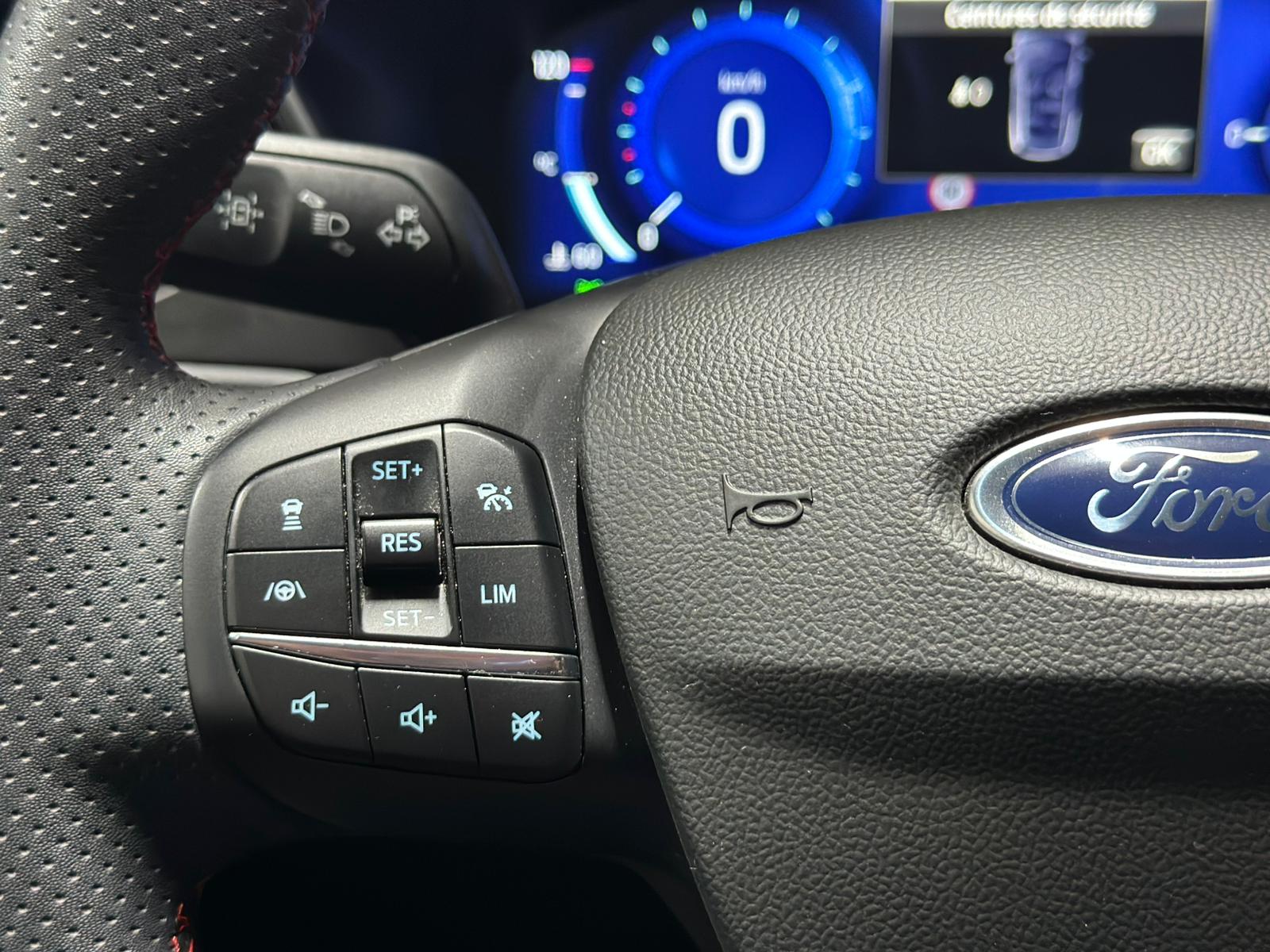FORD Kuga 2.5 PHEV ST-Line X 2WD-image-14