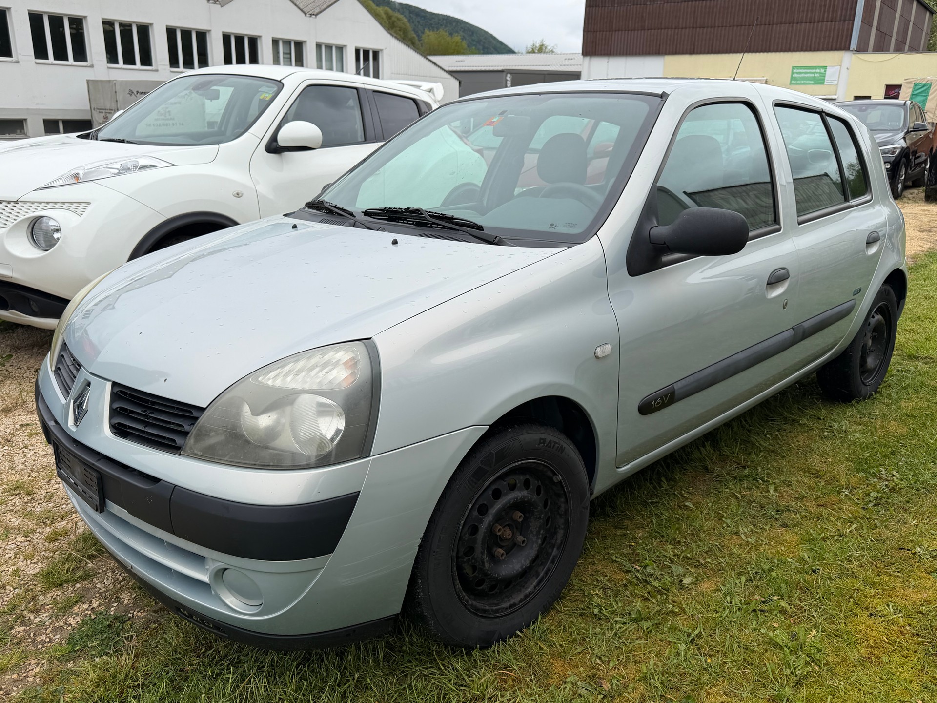 RENAULT Clio 1.2 16V Fairway