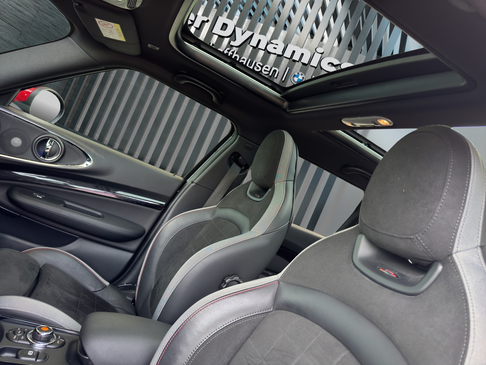 MINI Clubman F54 2.0i John Cooper Works ALL4-image-16