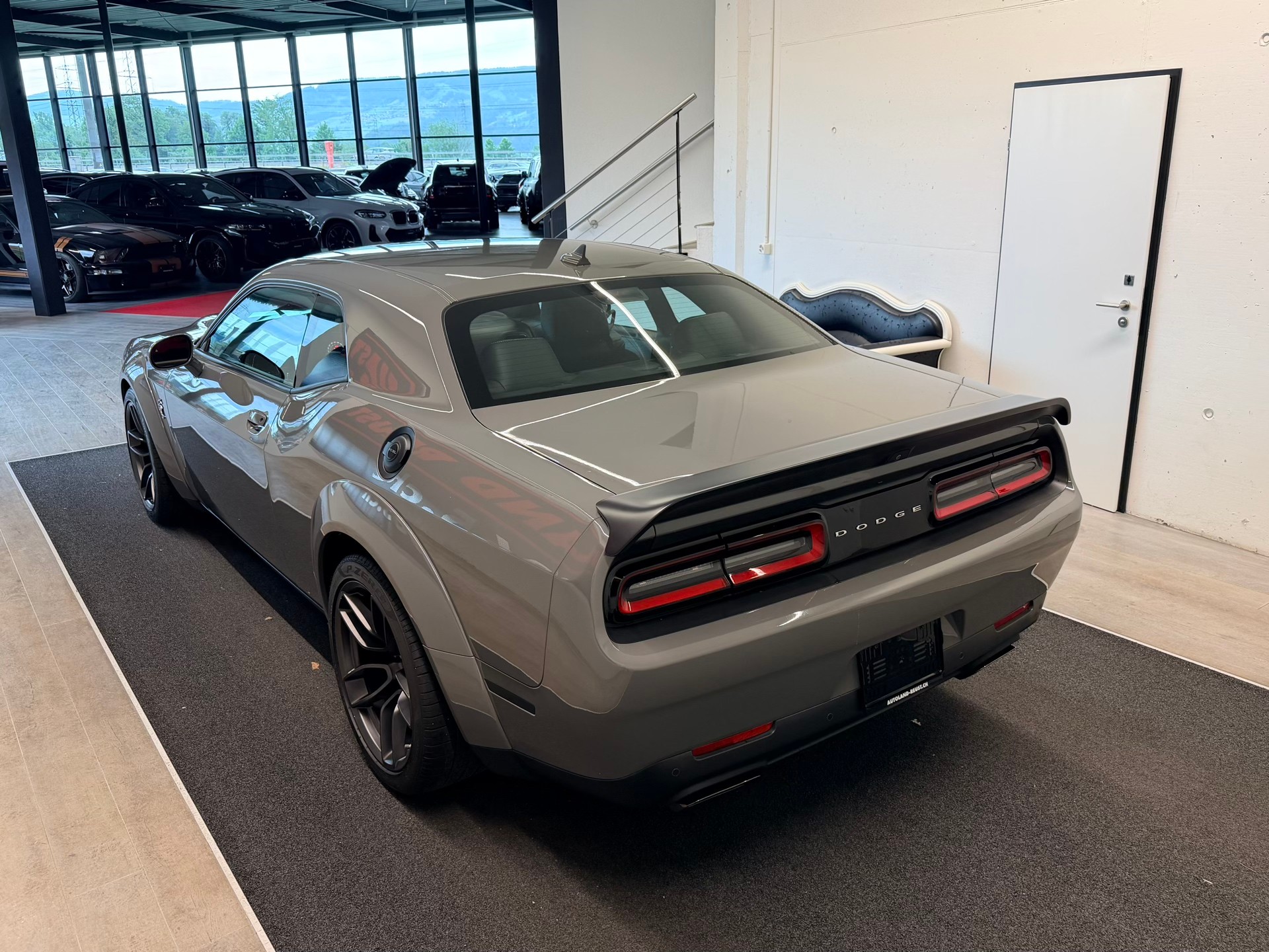 DODGE Hellcat Jailbreak Widebody 6.2 V8 727PS-image-11