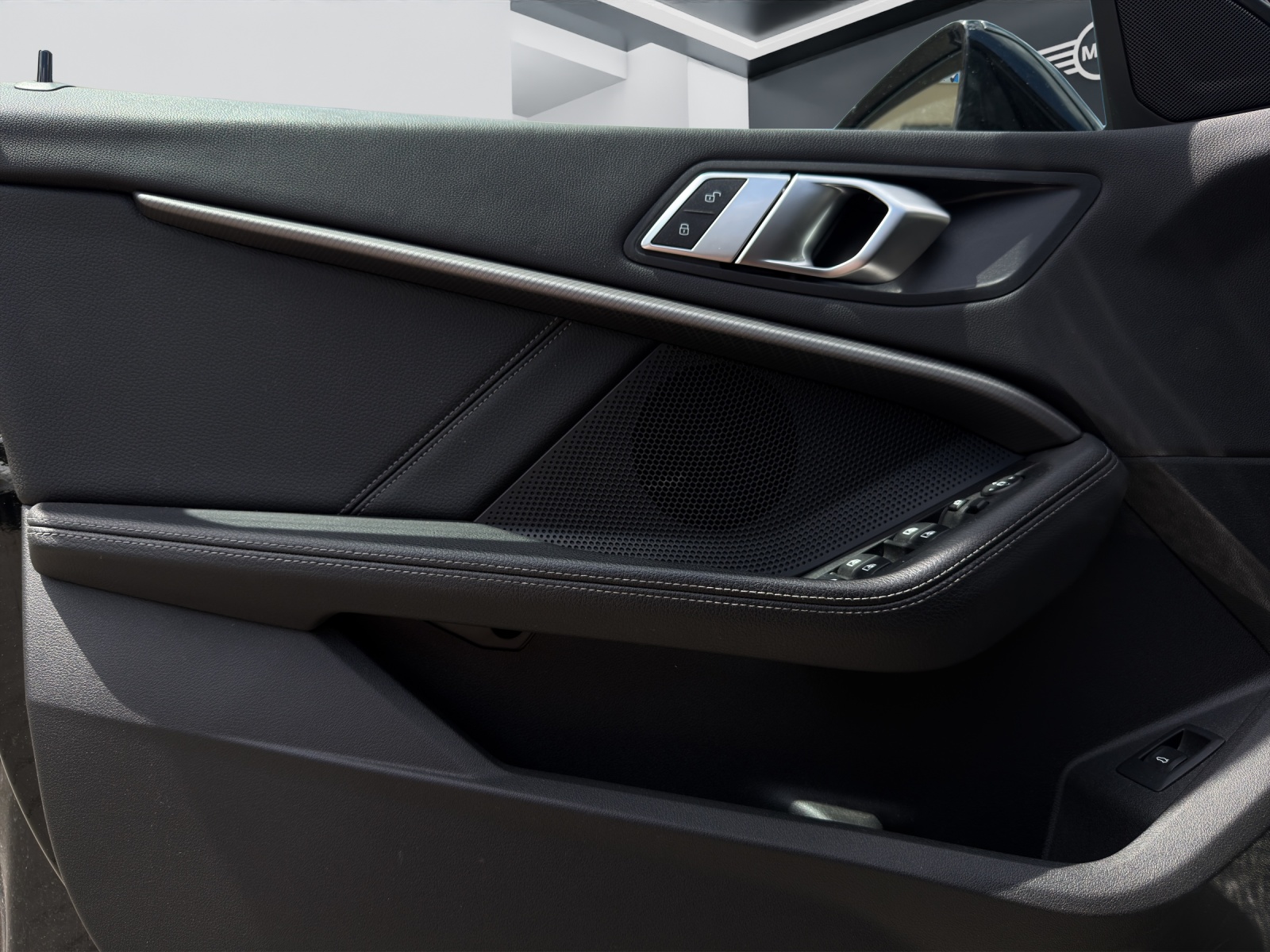 BMW 120d xDrive SAG-image-19