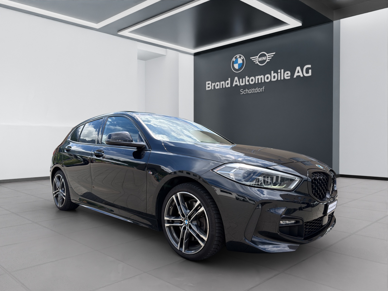 BMW 120d xDrive SAG-image-6