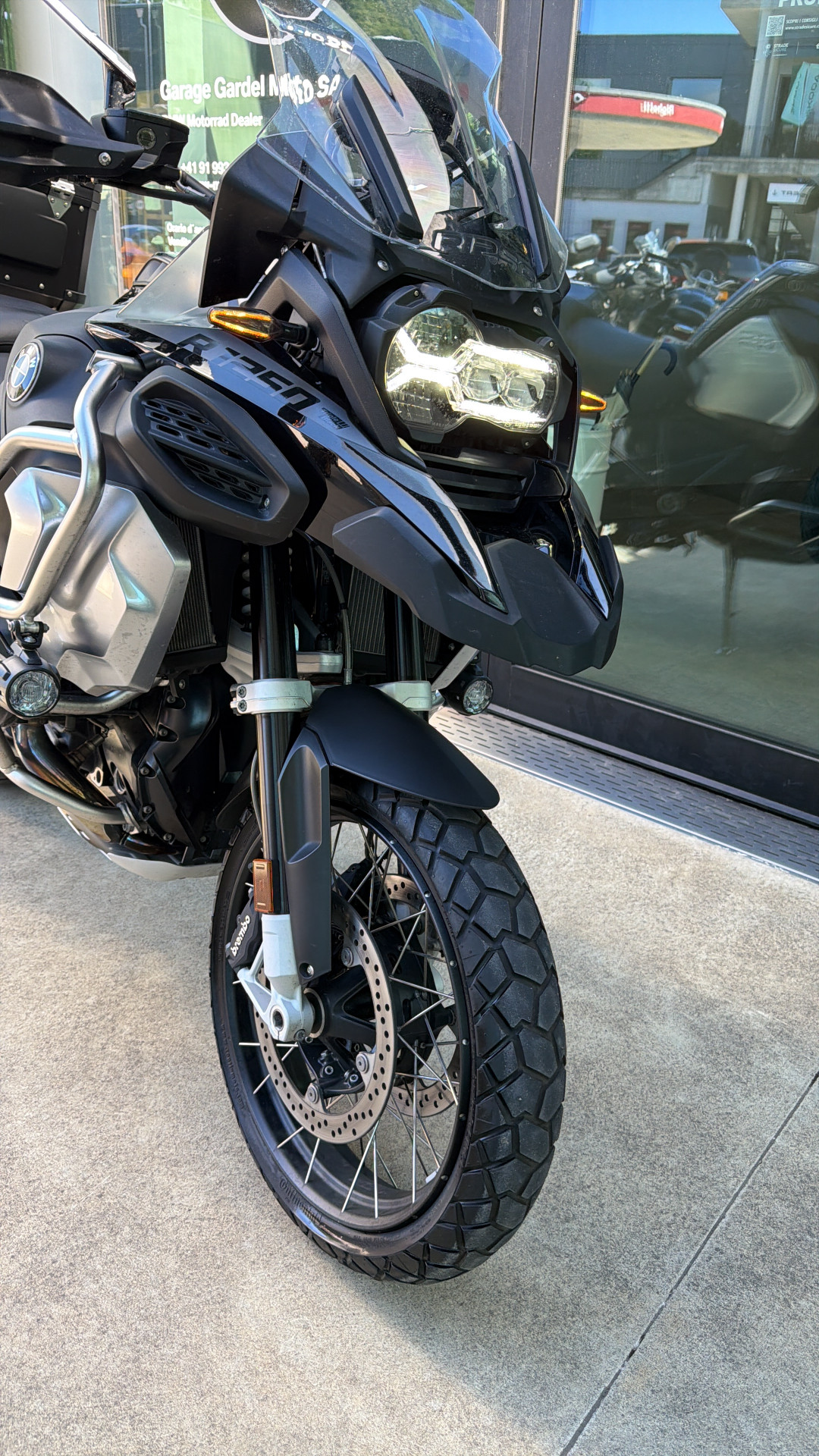 BMW R 1250 GS Adventure Triple Black-image-4