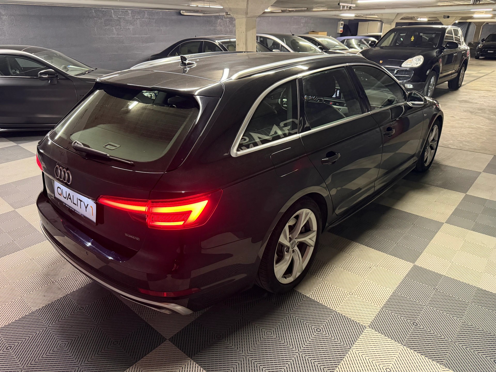 AUDI A4 Avant 45 TFSI S-tronic quattro-image-3
