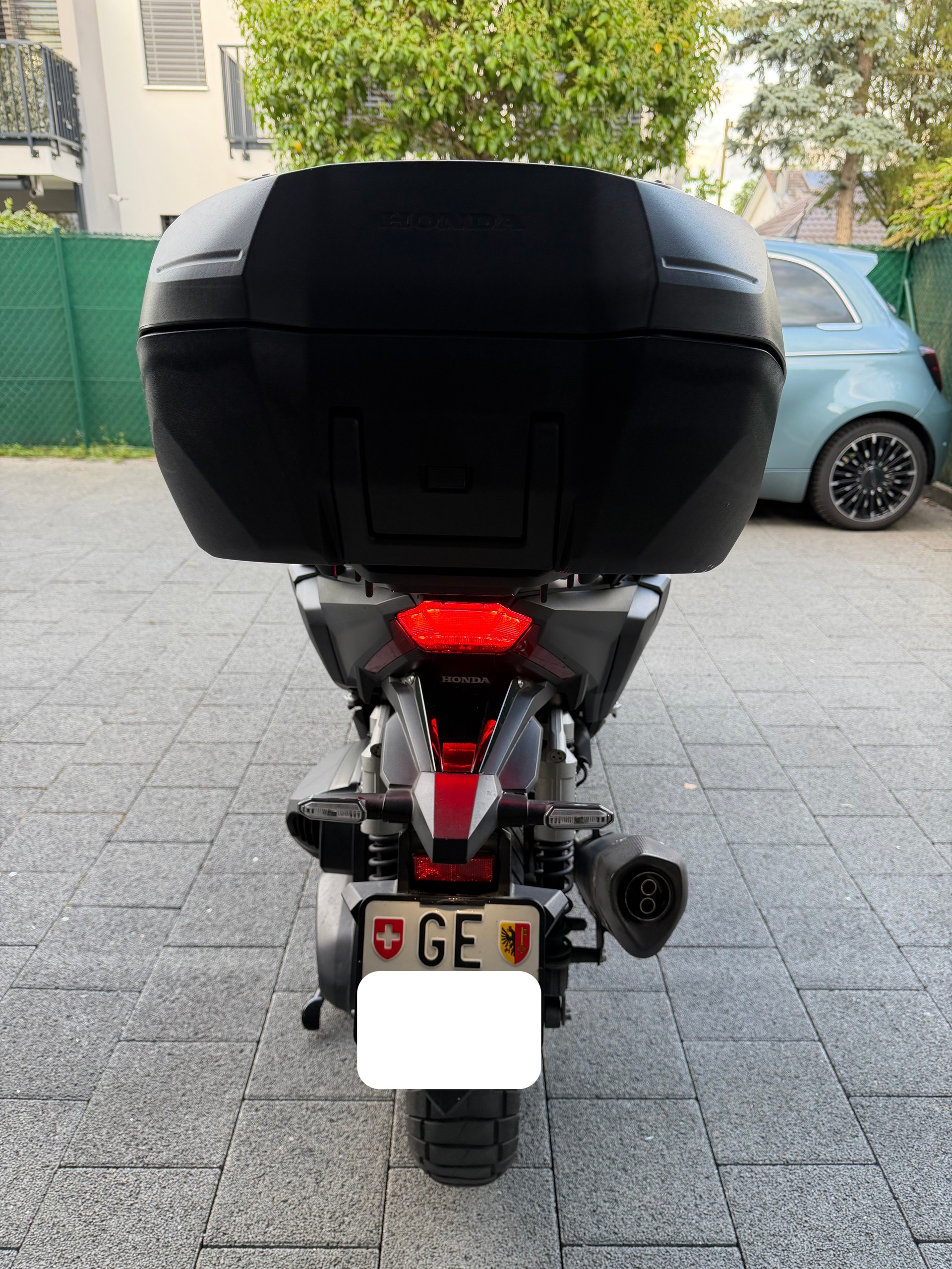 HONDA ADV 350-image-8