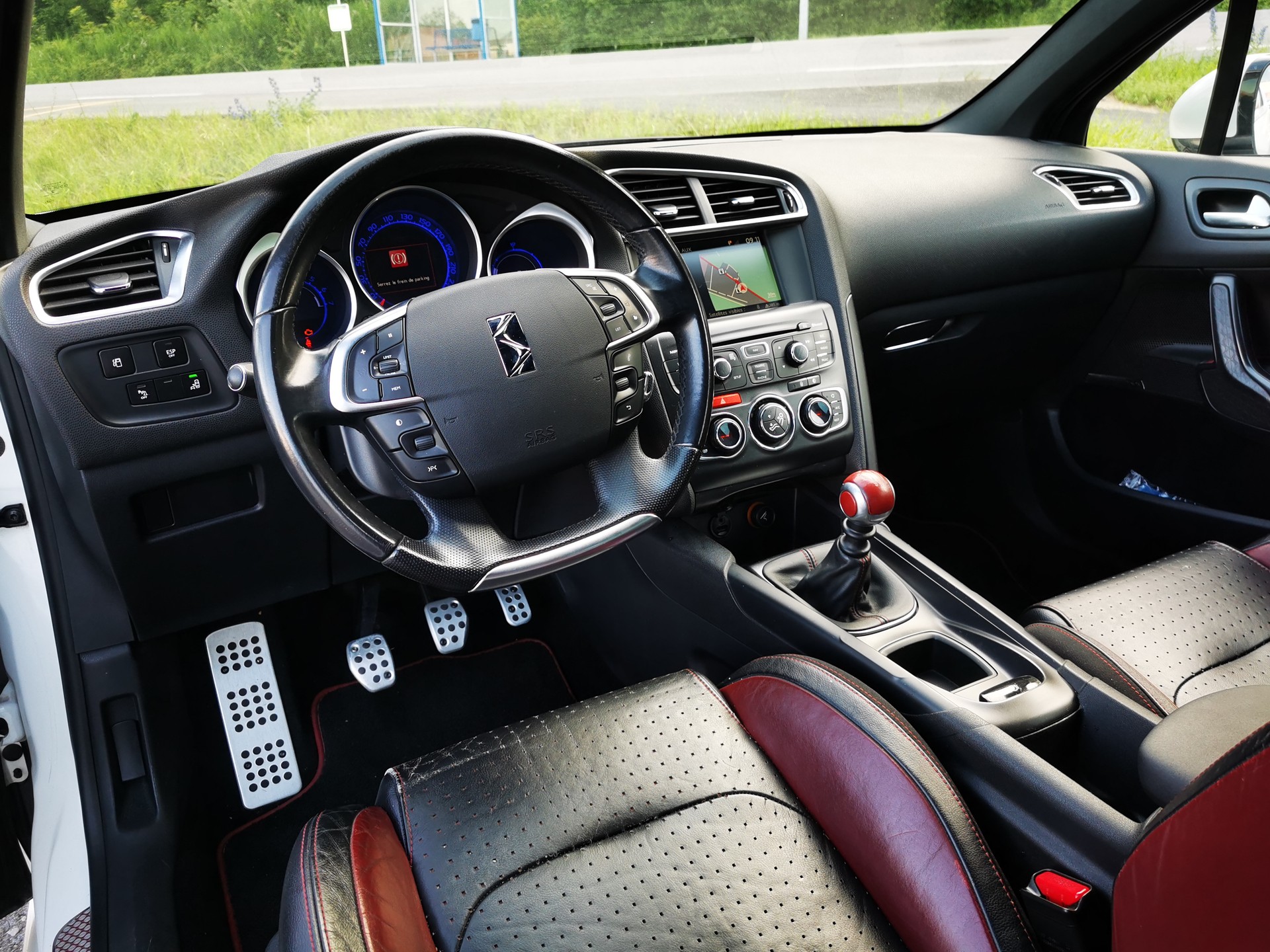 DS AUTOMOBILES DS4 1.6 THP Sport Chic-image-7