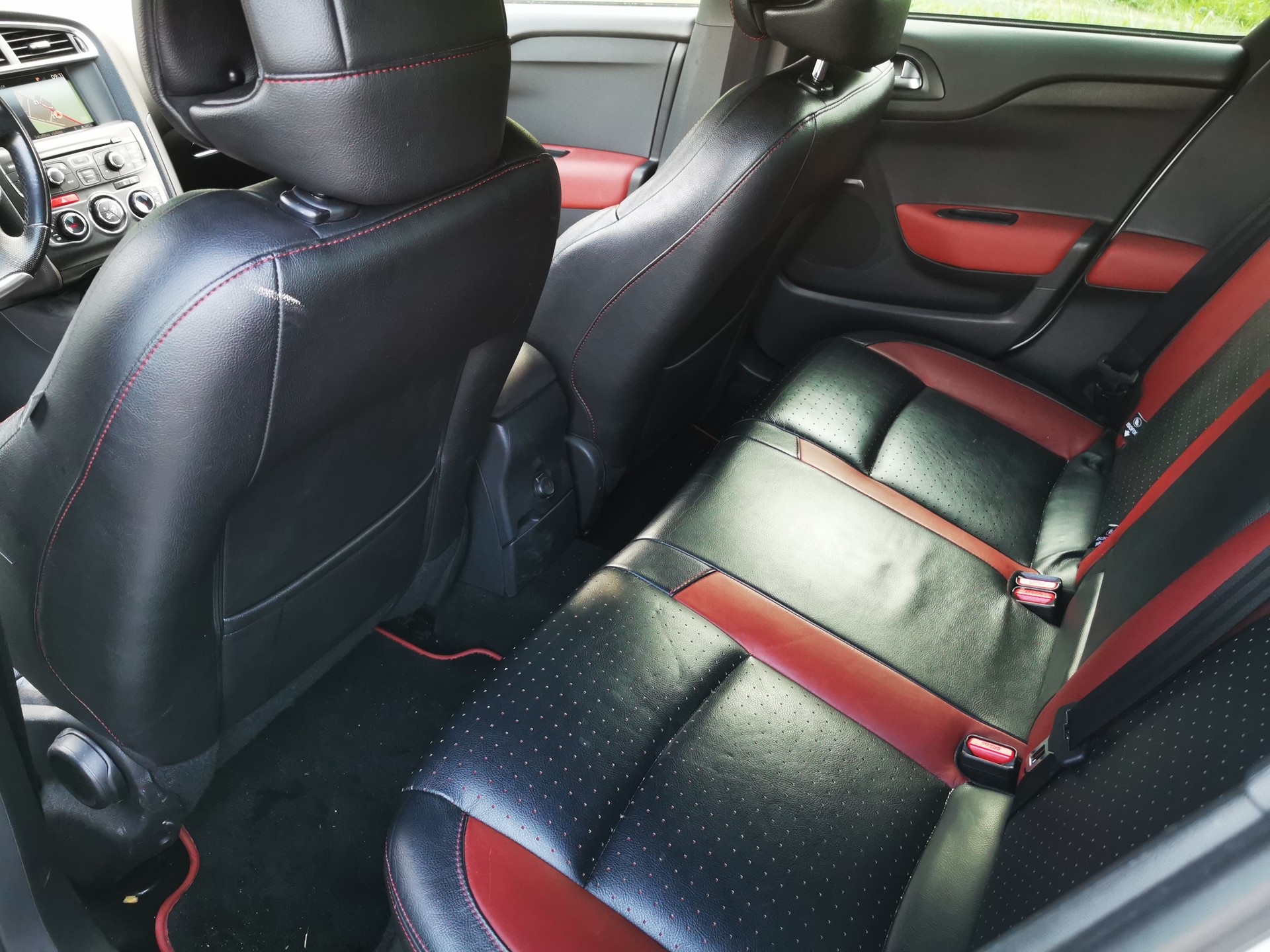DS AUTOMOBILES DS4 1.6 THP Sport Chic-image-8