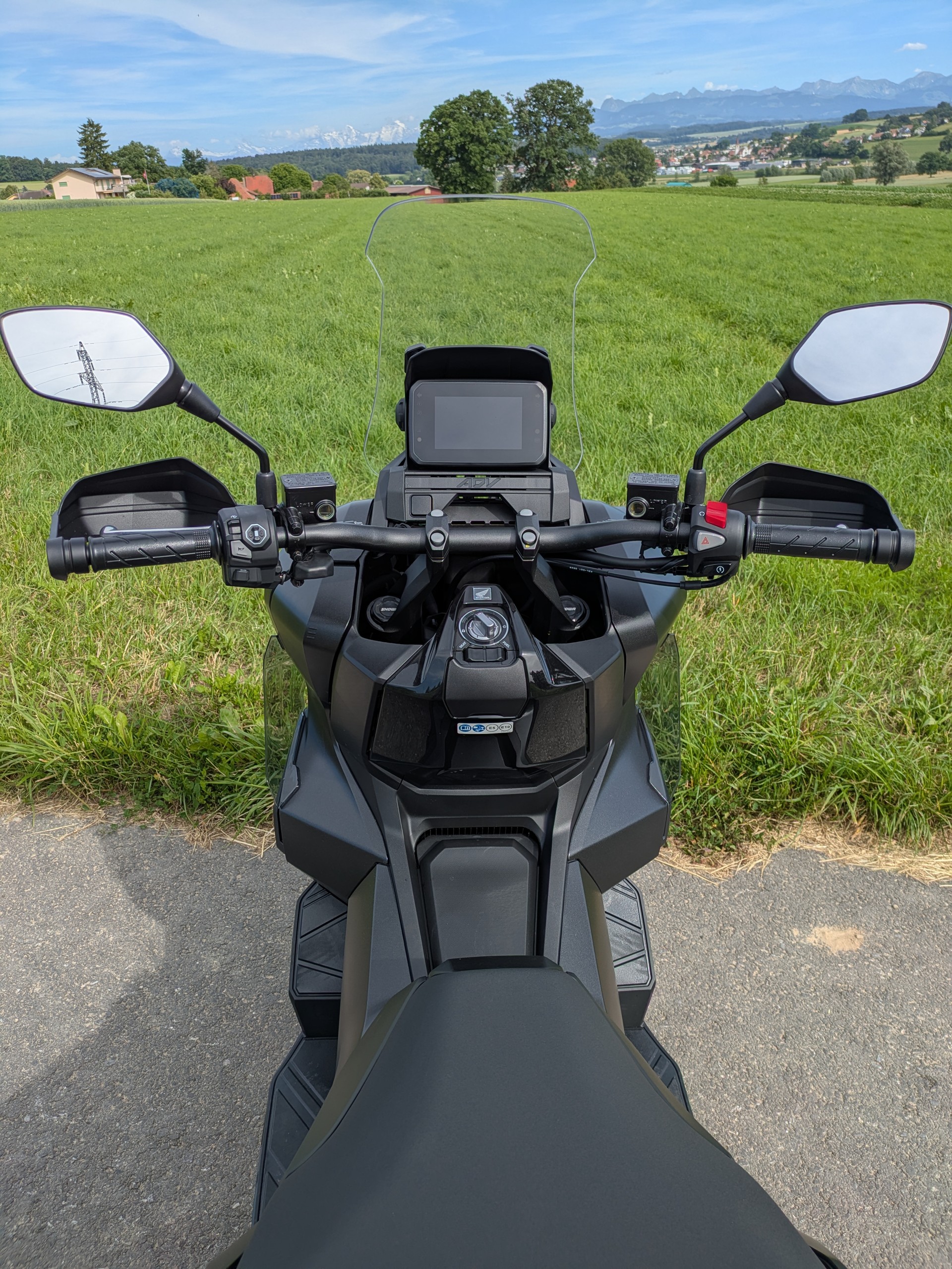 HONDA ADV 350-image-7