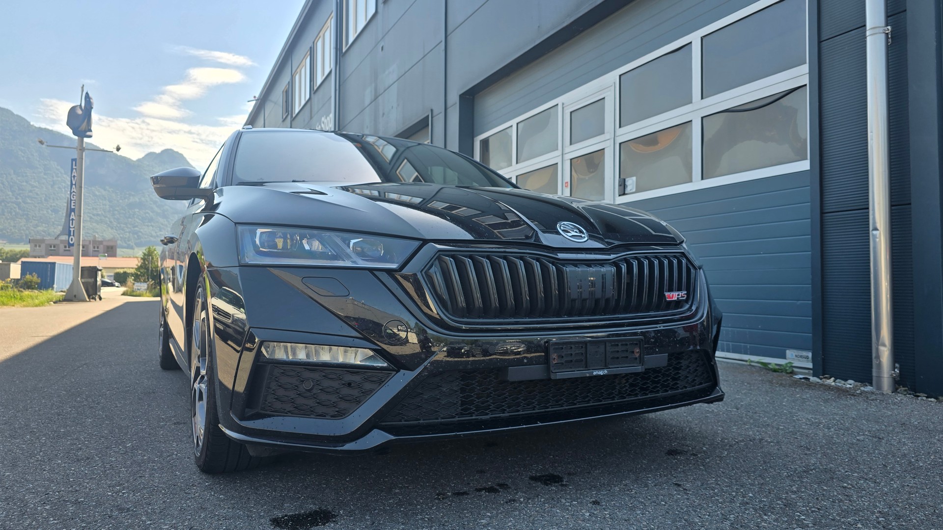 SKODA Octavia Combi 2.0 TDI DSG Style 4x4-showroom-element-3