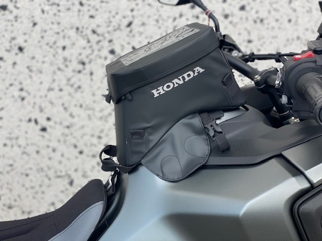 HONDA CRF 1100 DCT Africa Twin Adventure-image-4
