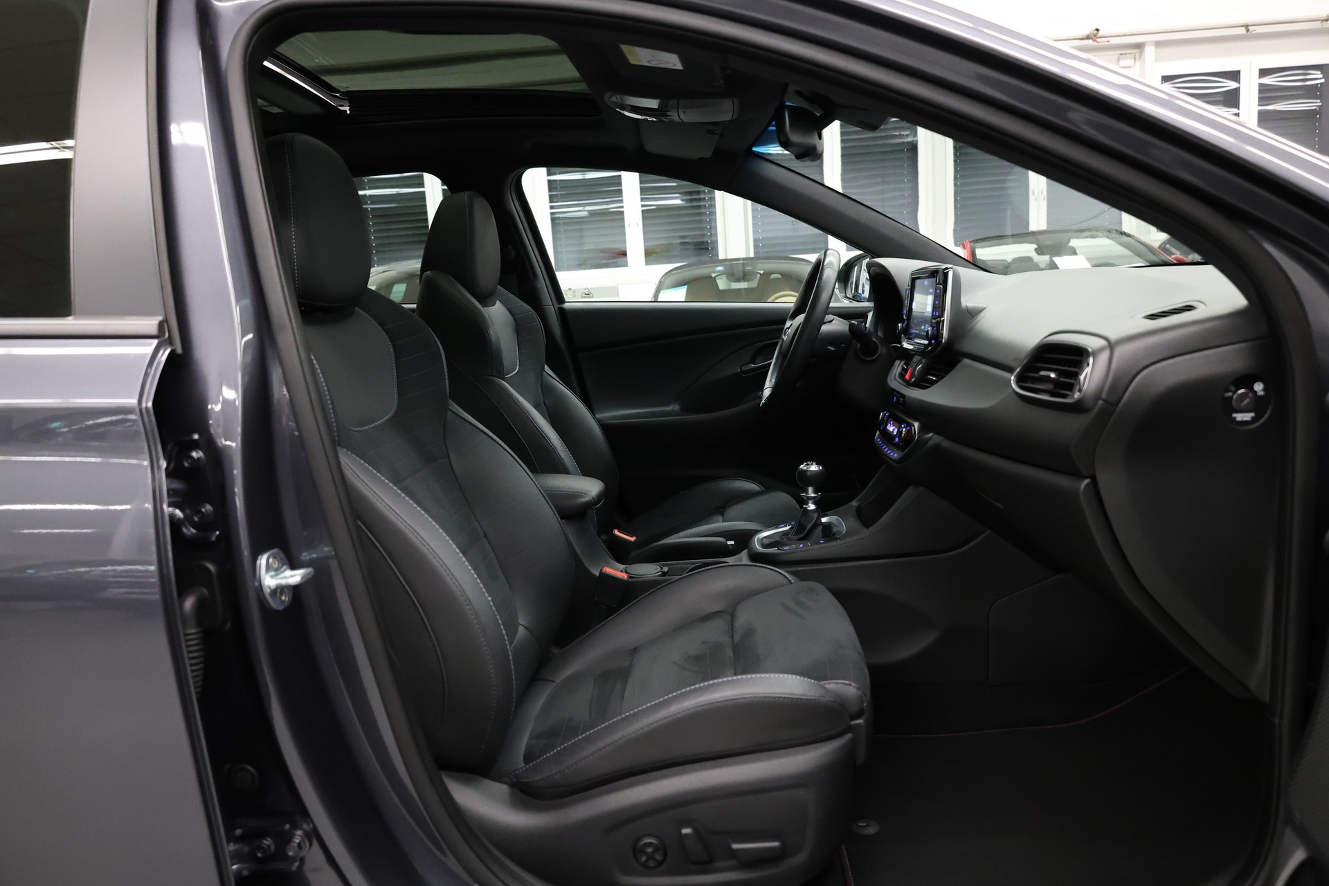 HYUNDAI i30 N 2.0 T-GDi-image-15