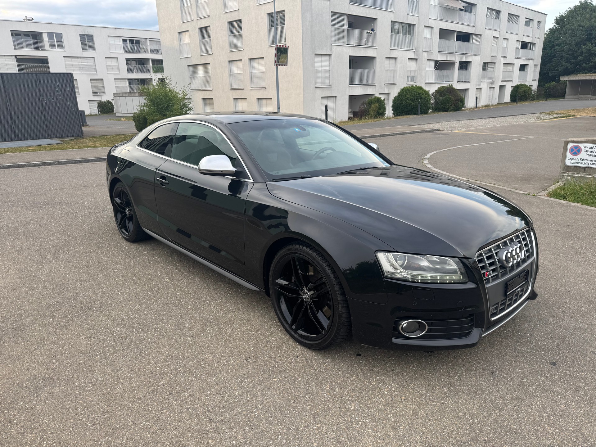 AUDI S5 Coupé 4.2 FSI quattro Akrapovic Auspuffanlage-image-1