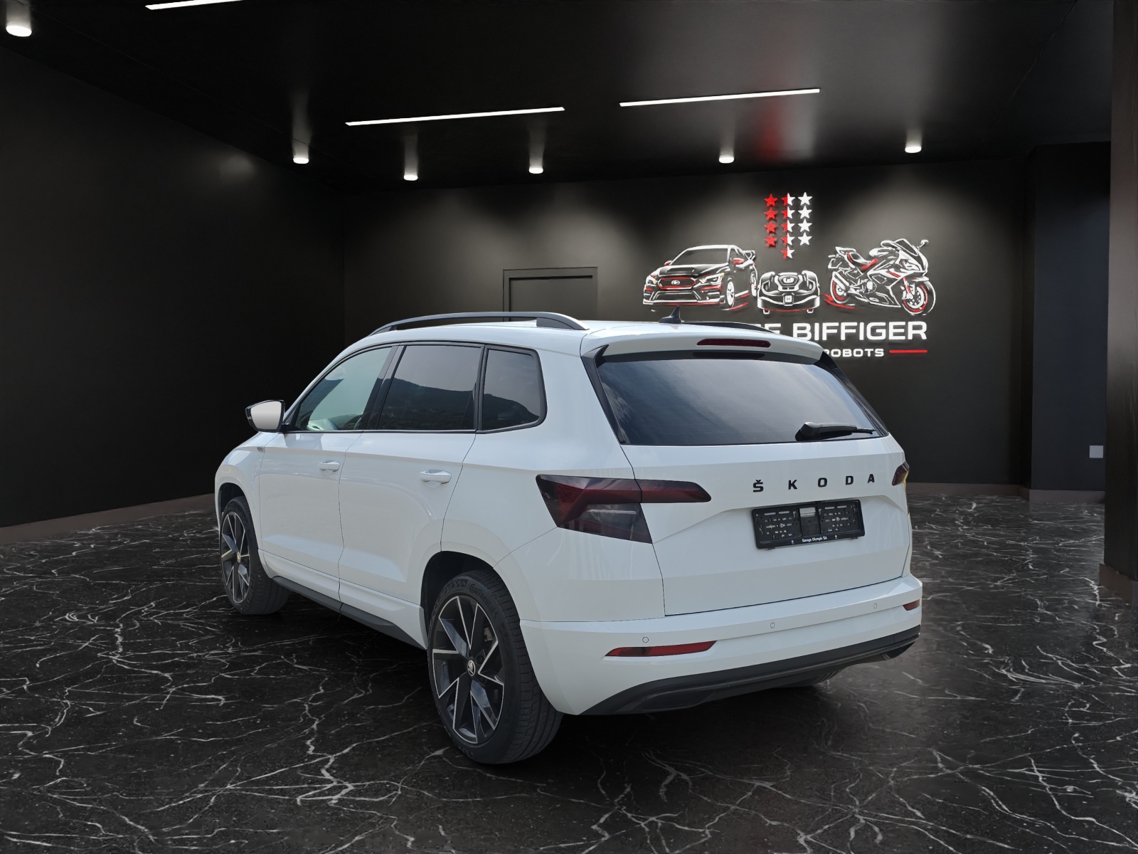 SKODA Karoq 2.0 TSI SportLine 4x4 DSG-image-2