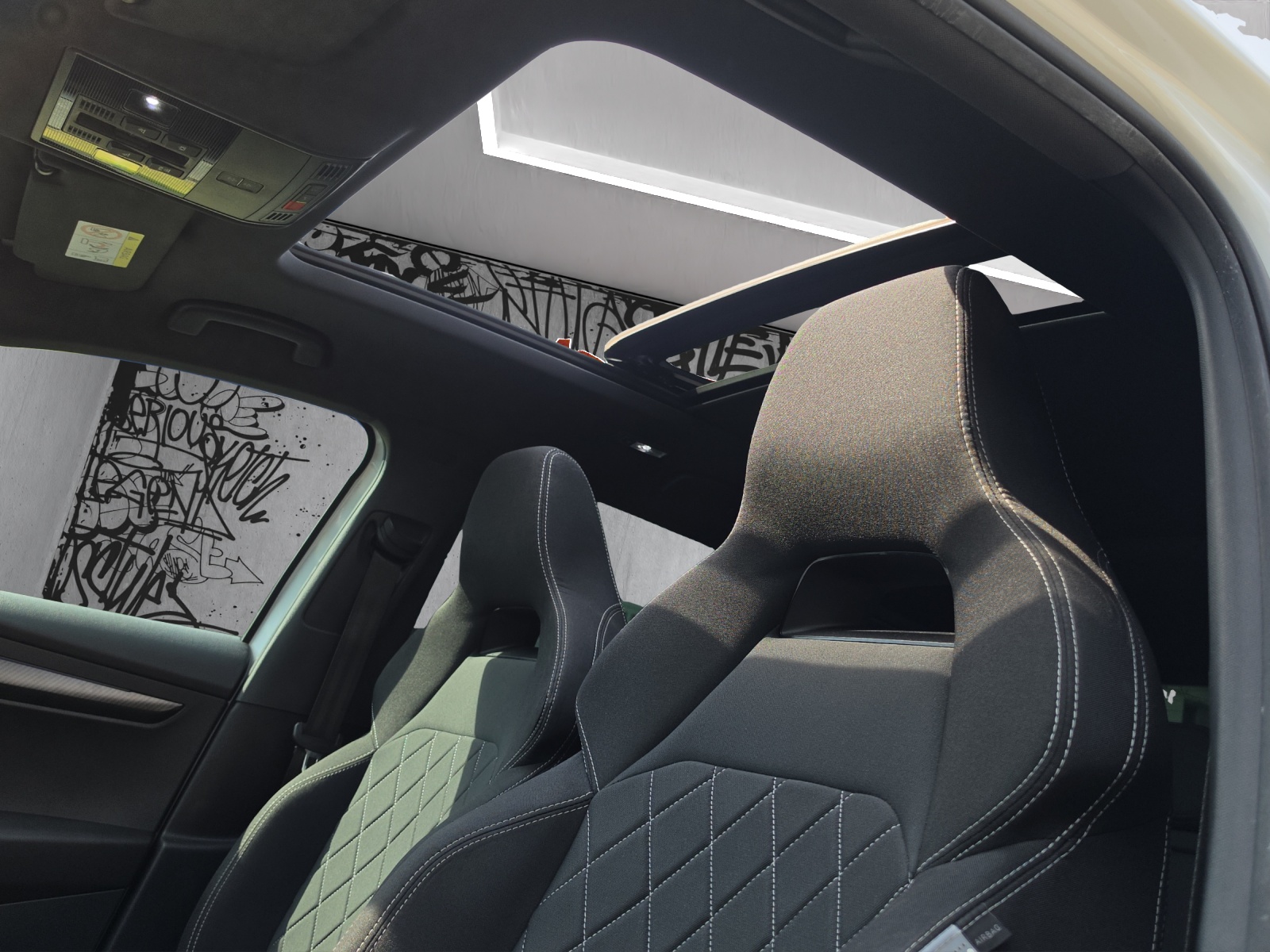 SKODA Karoq 2.0 TSI SportLine 4x4 DSG-image-15