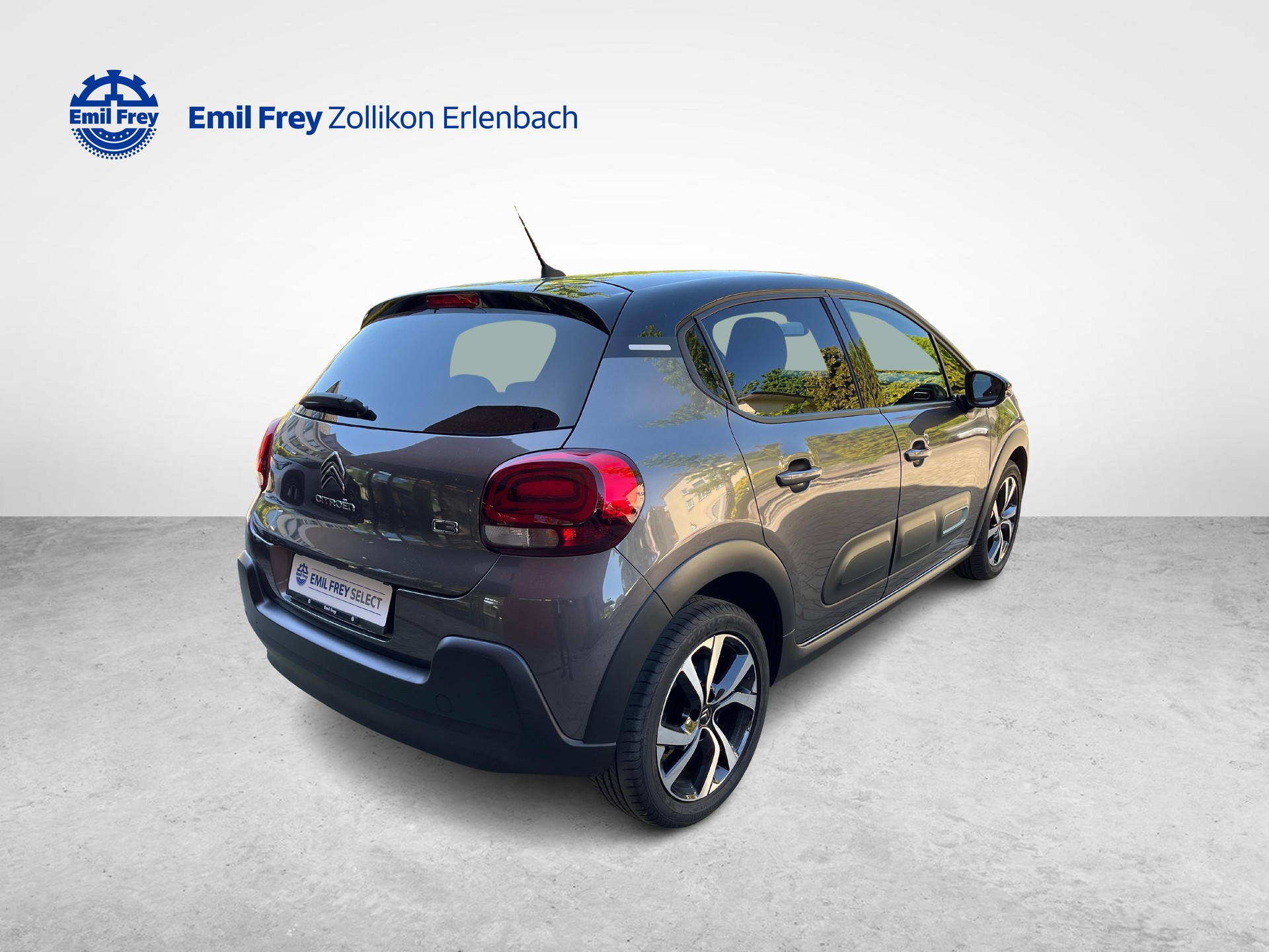 CITROEN C3 1.2 PureTech Shine-image-4