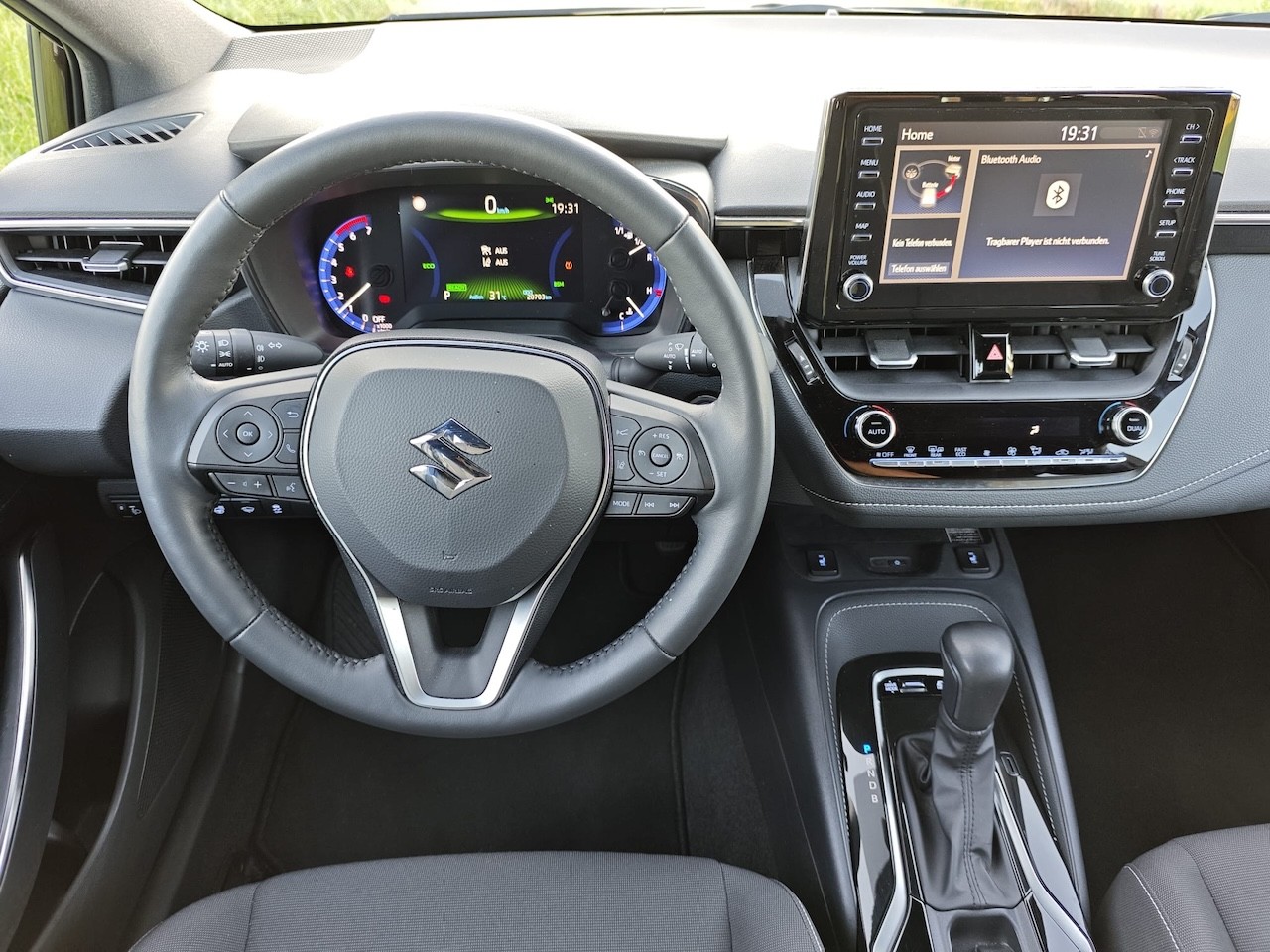 SUZUKI Swace 1.8 Hybrid Compact Top E-CVT-image-18