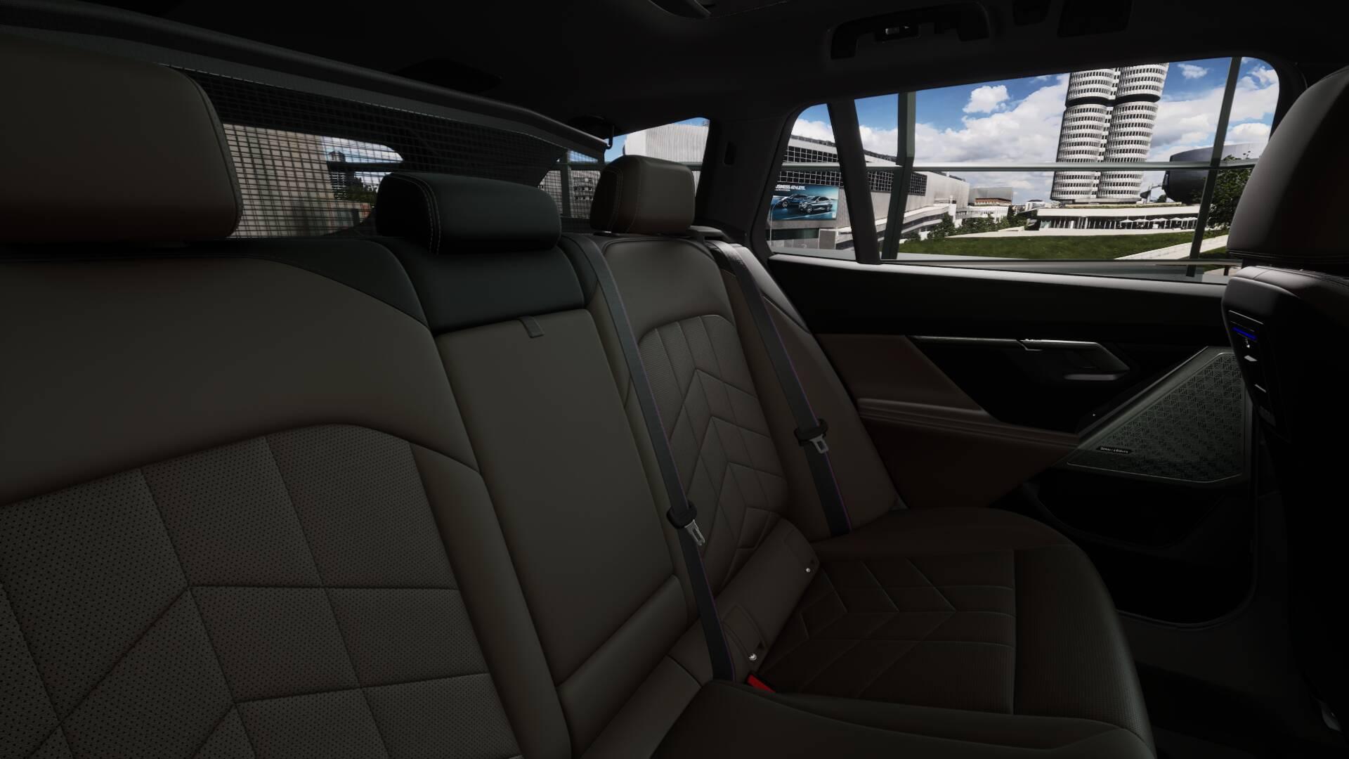 BMW 540d xDrive Touring-image-11