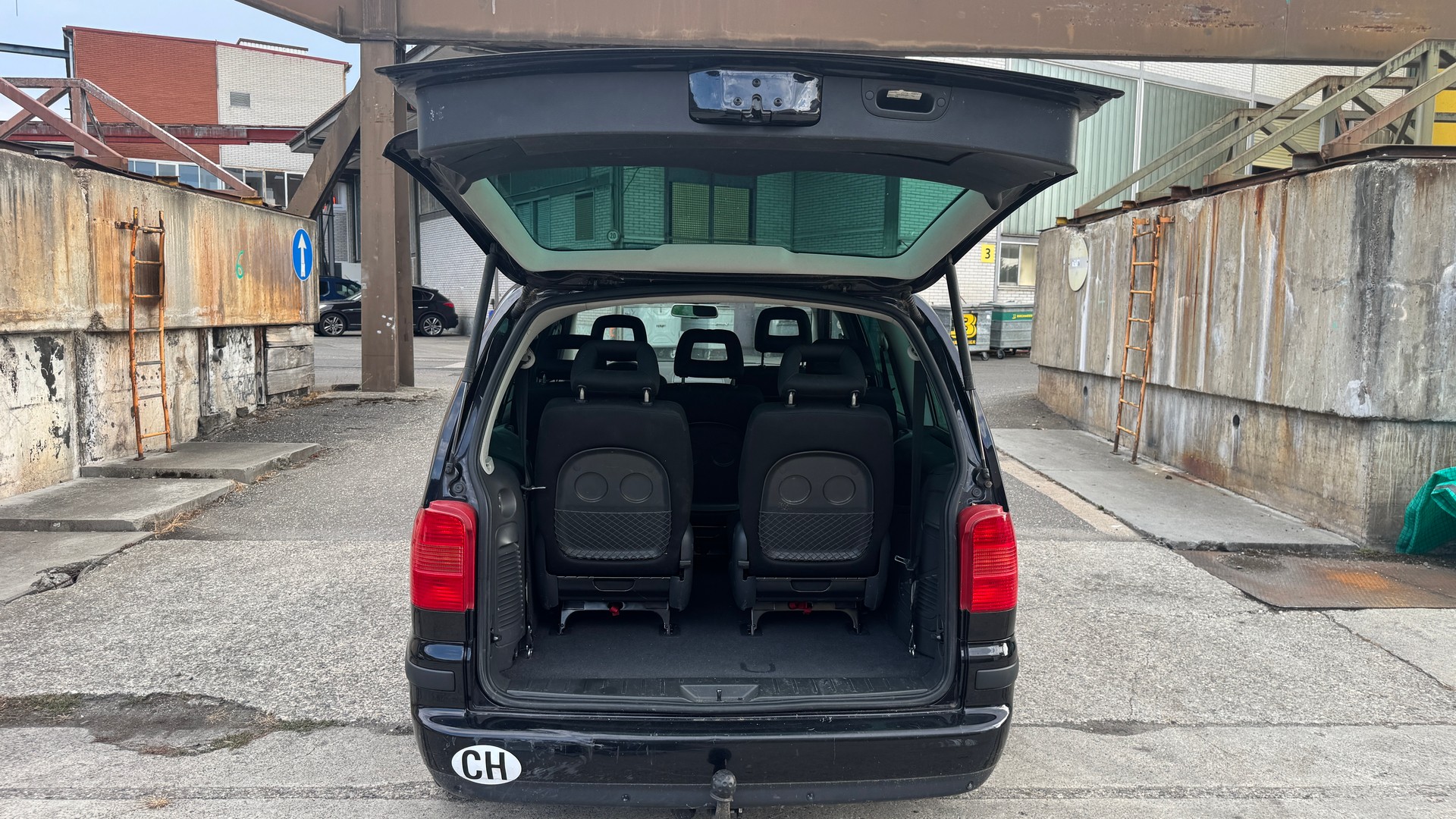 SEAT Alhambra 1.9 TDI 4x4-image-9