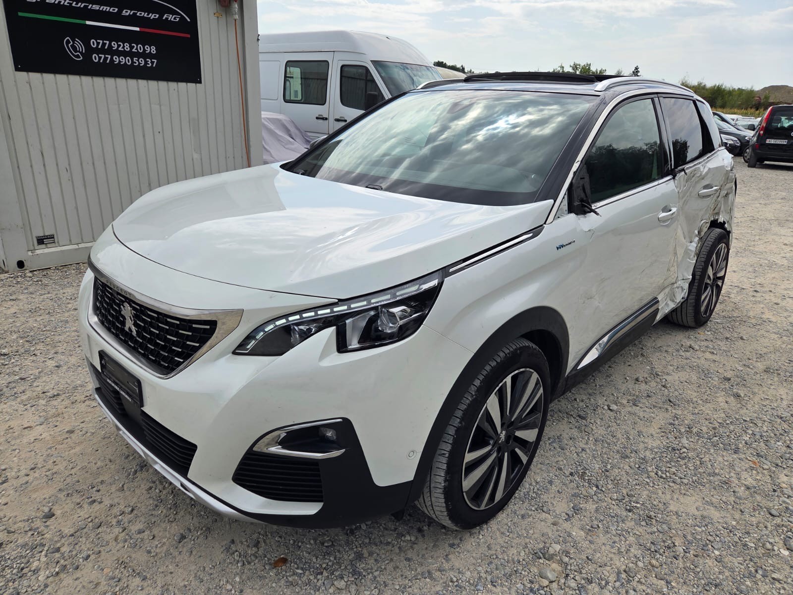 PEUGEOT 3008 300e Hybrid4 GT EAT8-image-1