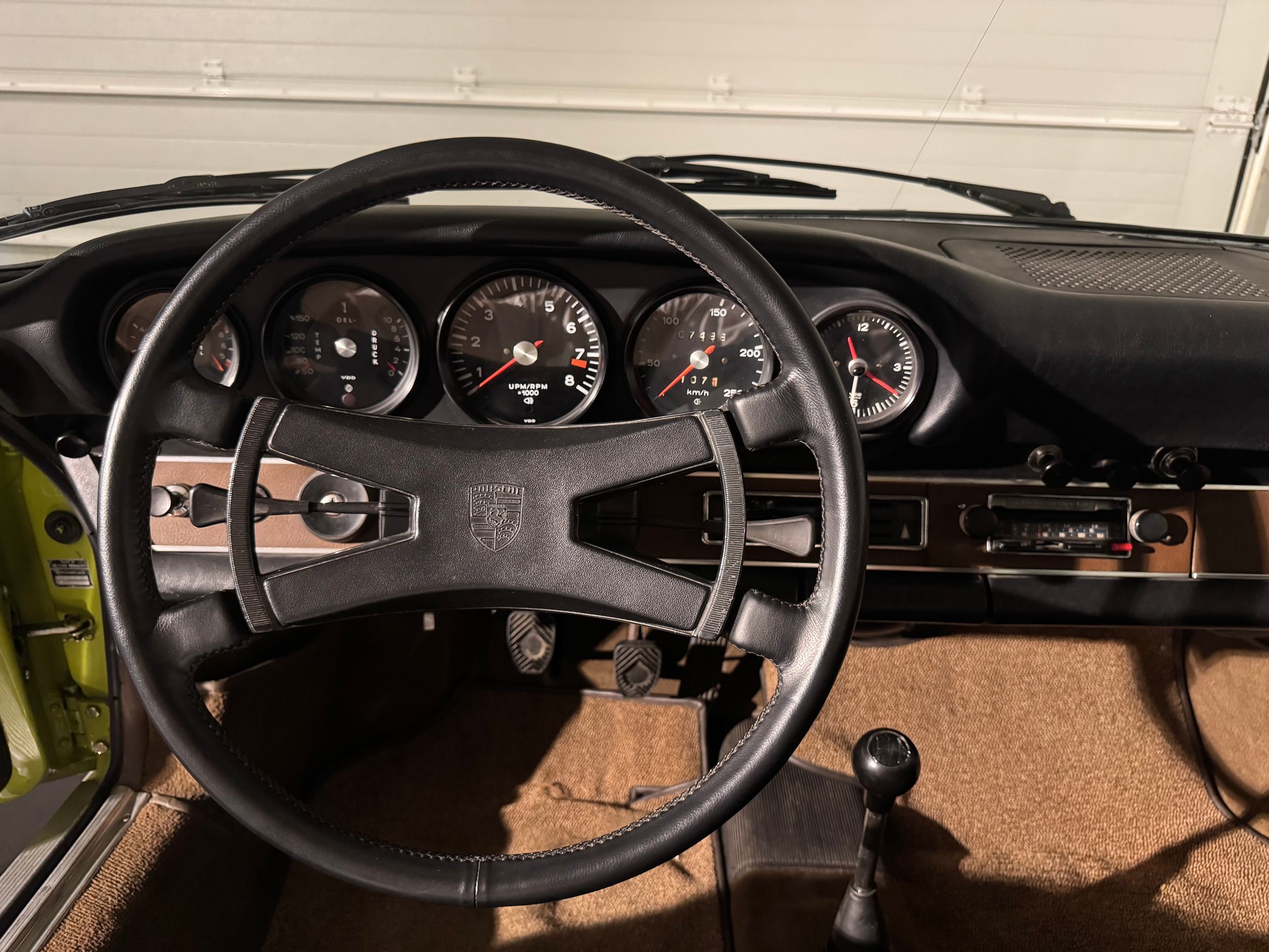 PORSCHE 911 S 2.4-image-15