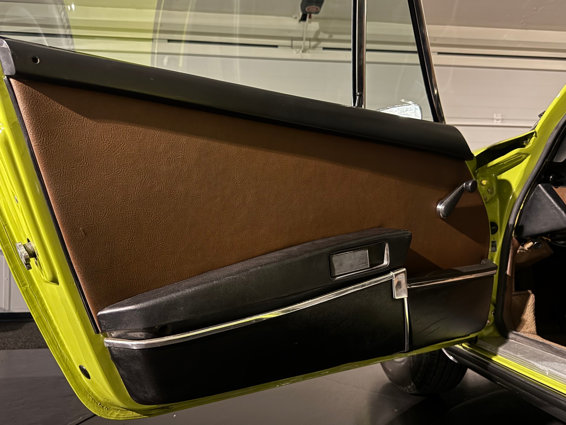 PORSCHE 911 S 2.4-image-14