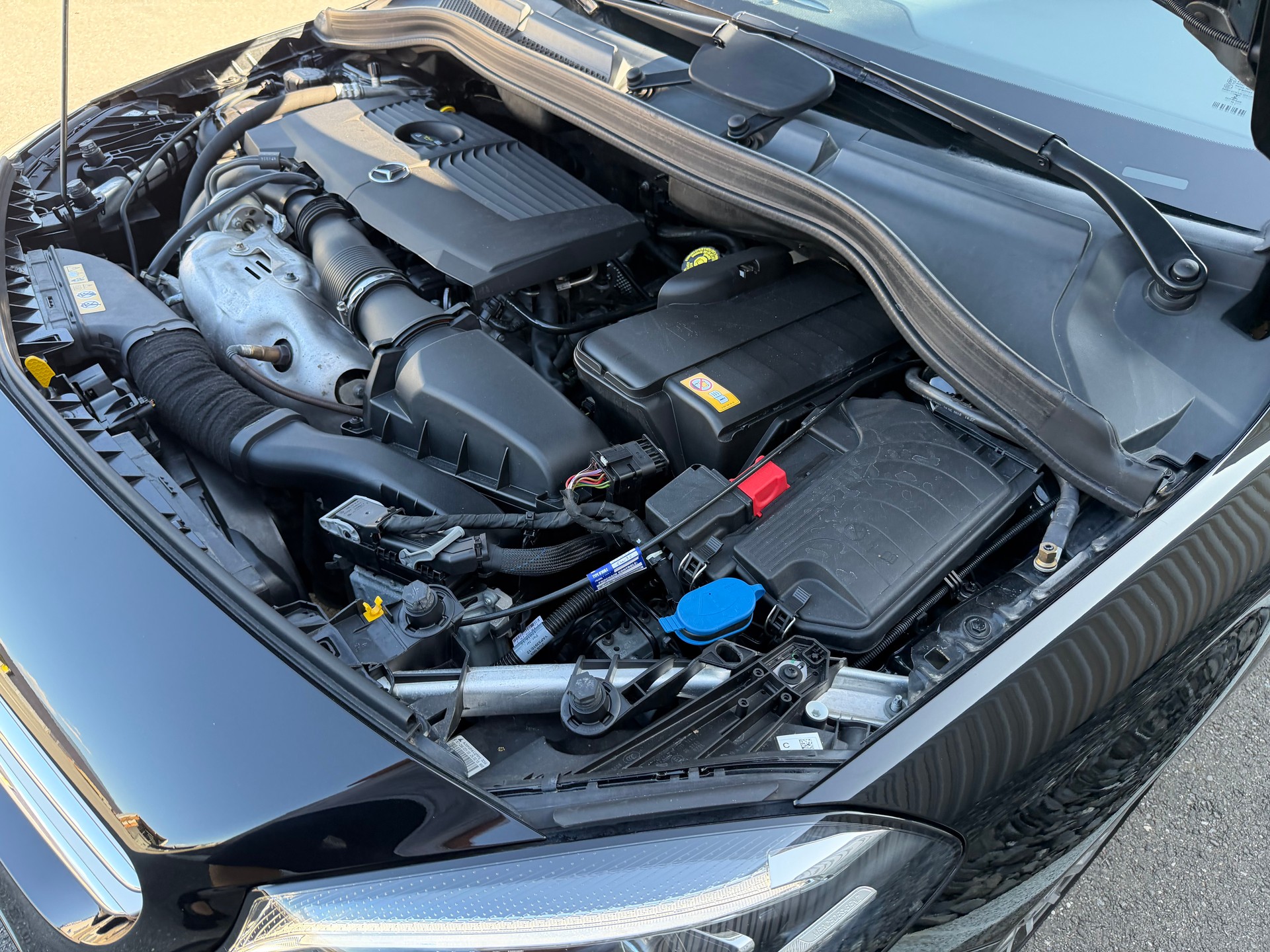 MERCEDES-BENZ B 220 AMG Line 4Matic 7G-DCT-image-46