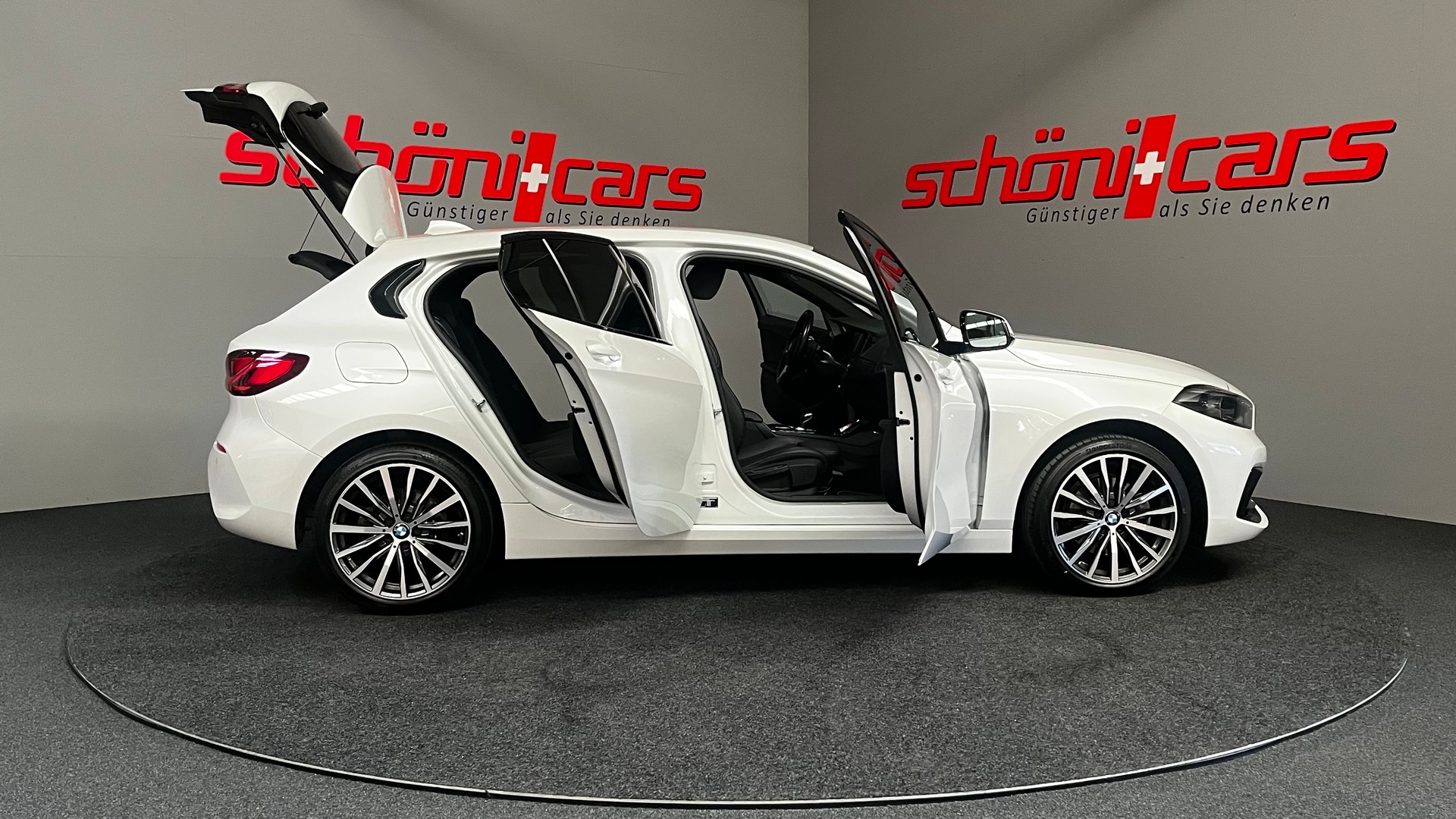 BMW 118i Sport Line Steptronic-image-7
