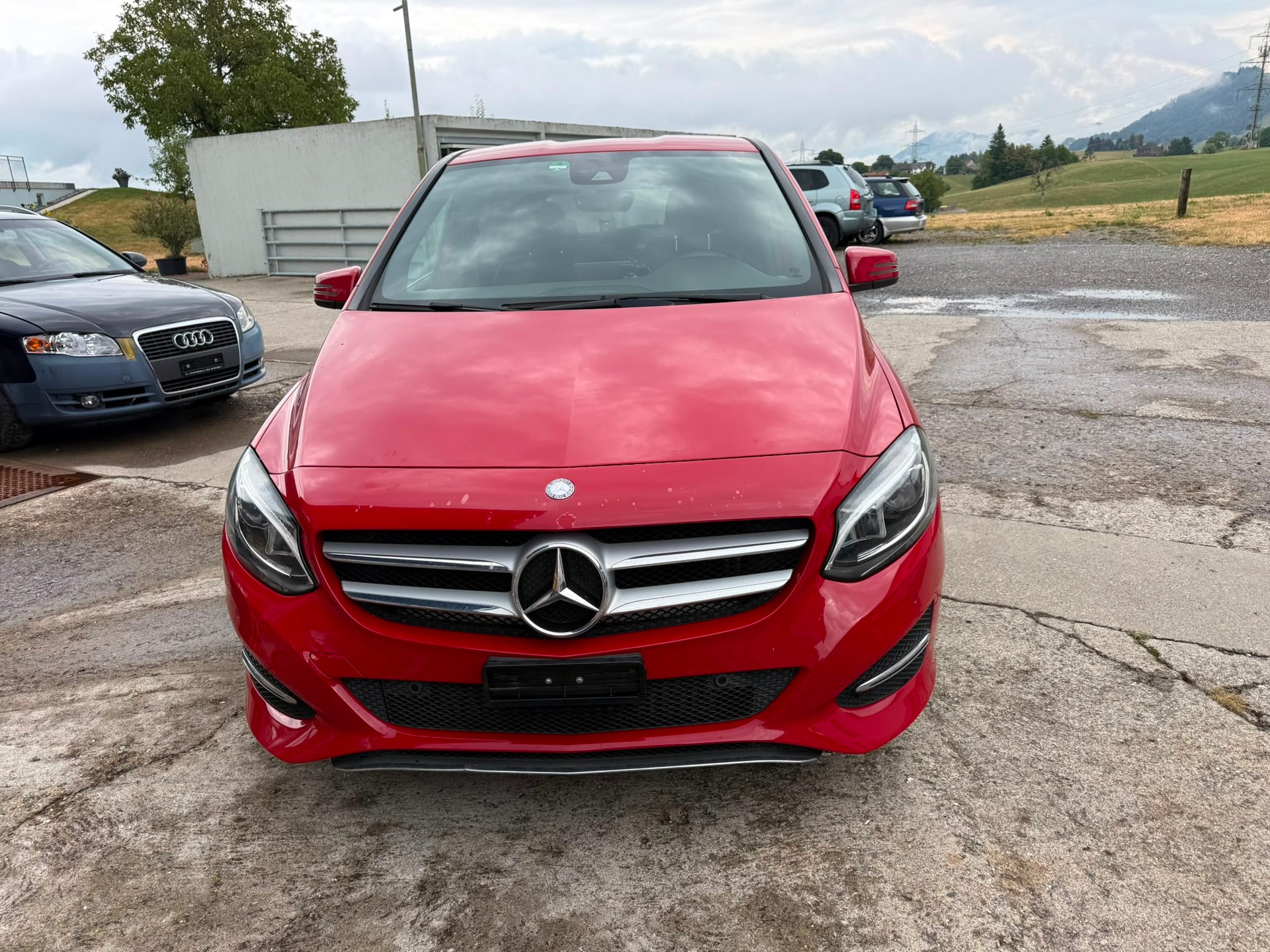 MERCEDES-BENZ B 180 Style 7G-DCT