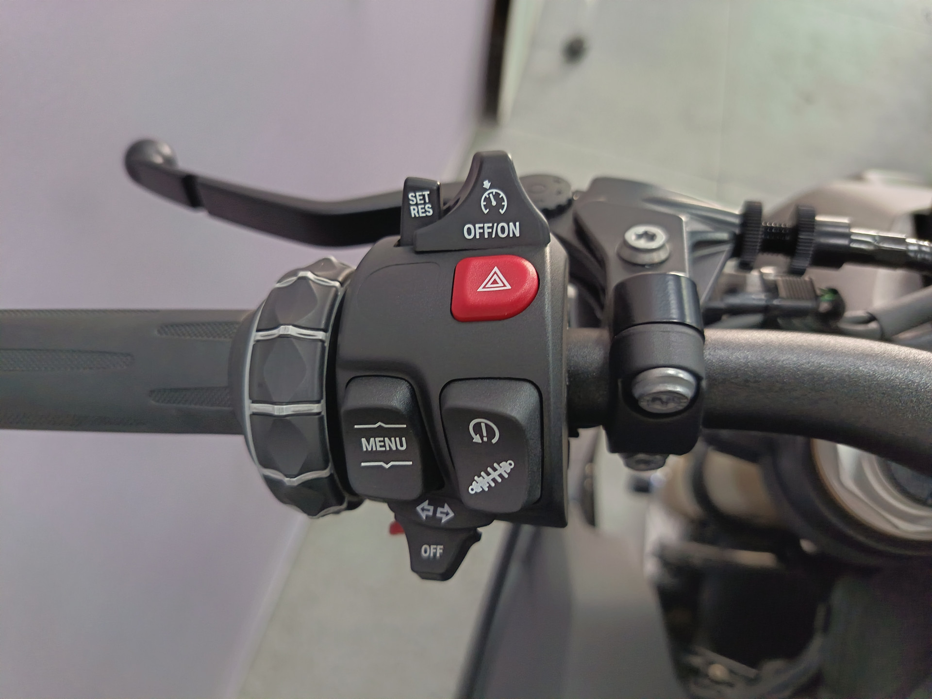 BMW S 1000 R *** CONTRAT ENTRETIEN ***-image-6